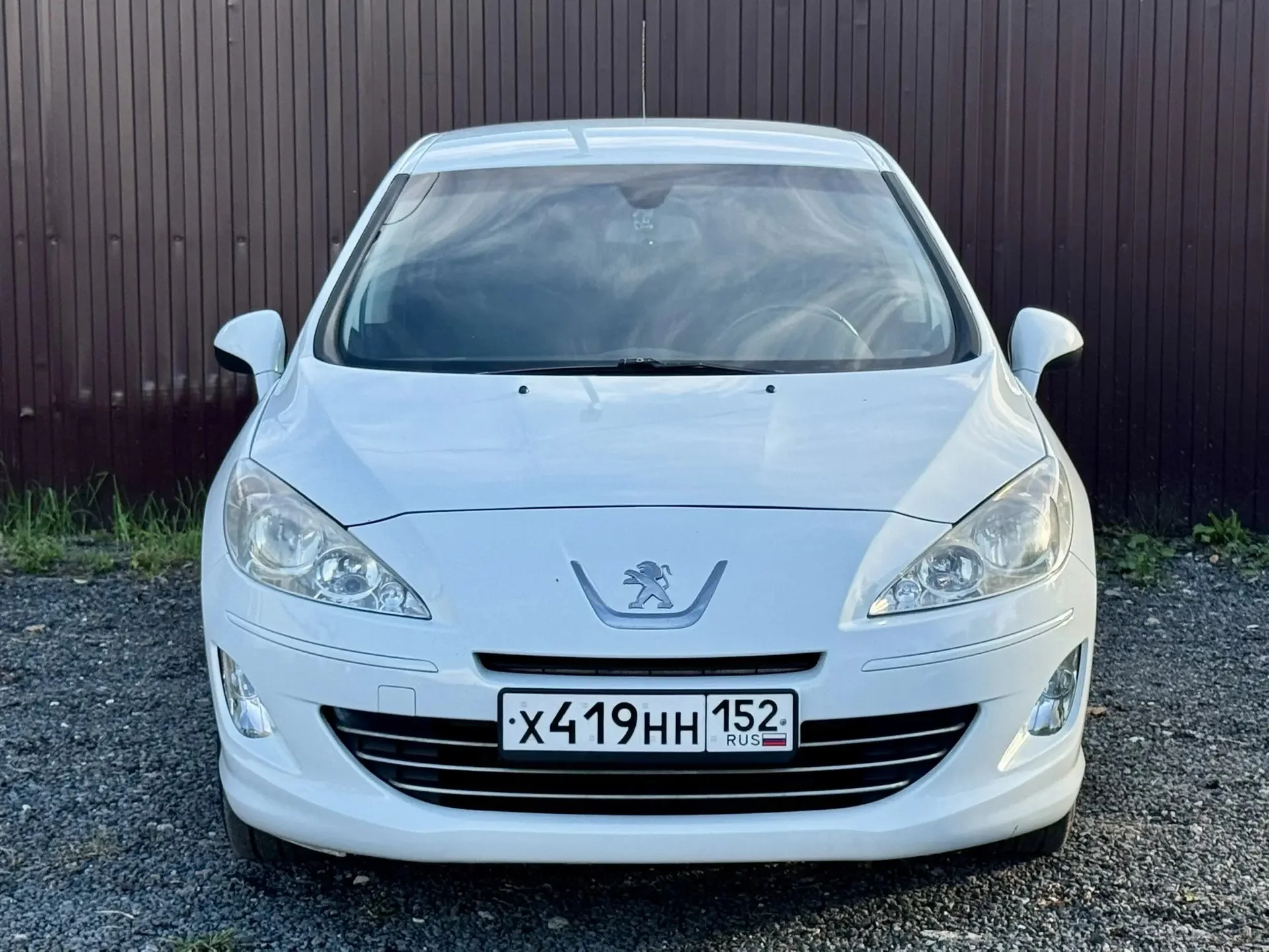 Peugeot 408 I - миниатюра 2