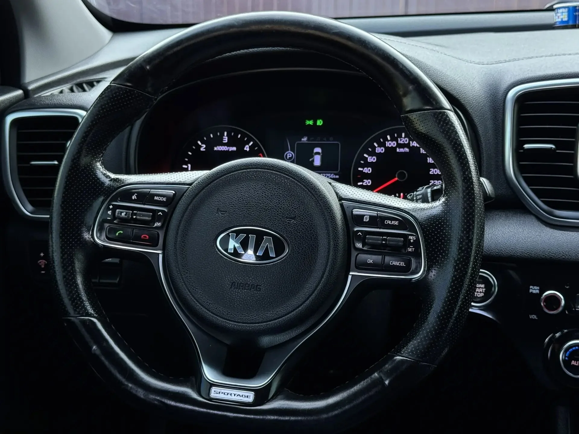 Kia Sportage IV - миниатюра 11