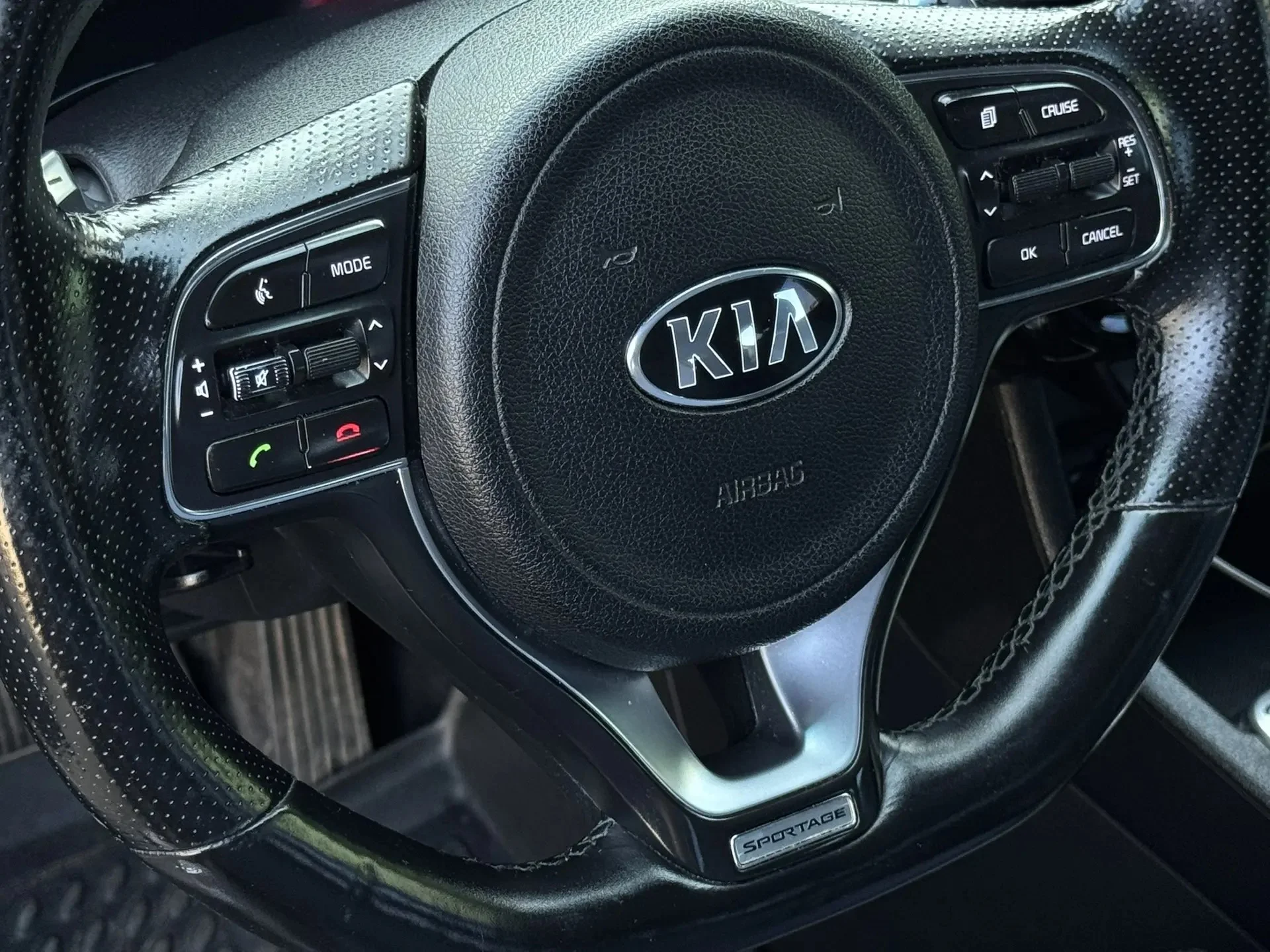 Kia Sportage IV - миниатюра 12