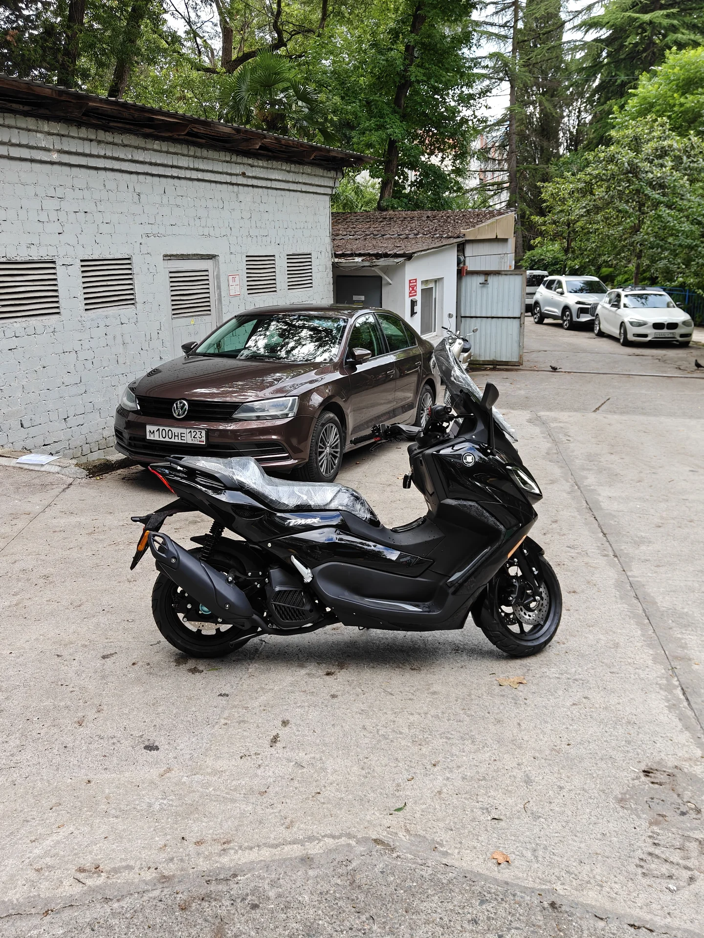 JILANG T-MAX (X-MAX 200) инжектор 49 куб.см. - миниатюра 9