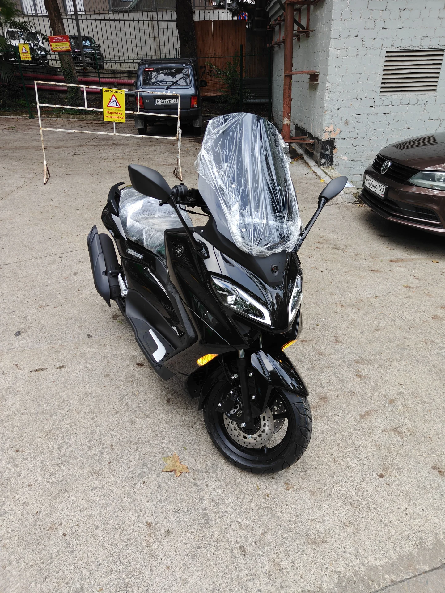 JILANG T-MAX (X-MAX 200) инжектор 49 куб.см. - миниатюра 10