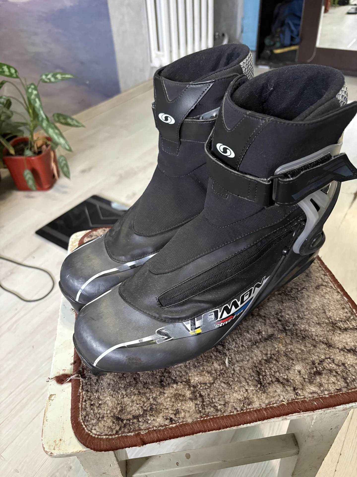 Ботинки лыжные Salomon sns Pilot - изображение 1