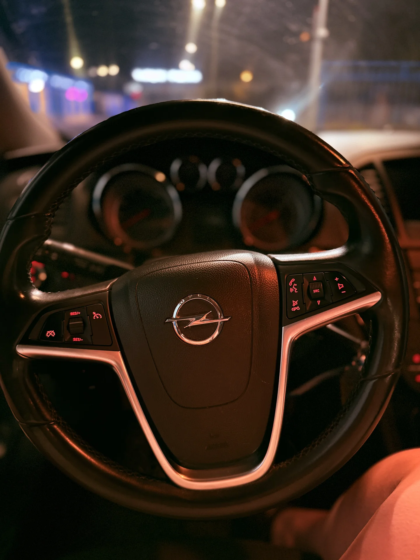 opel insignia - миниатюра 11