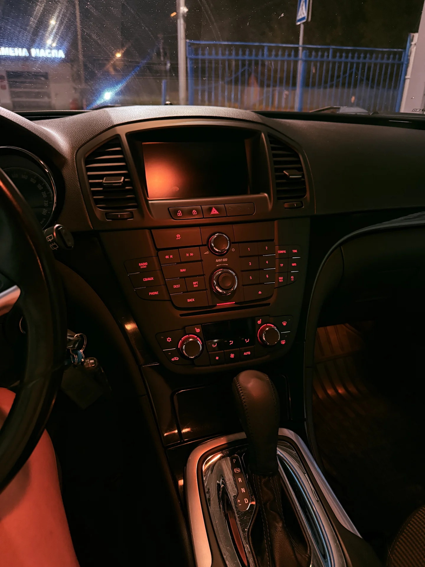 opel insignia - миниатюра 12
