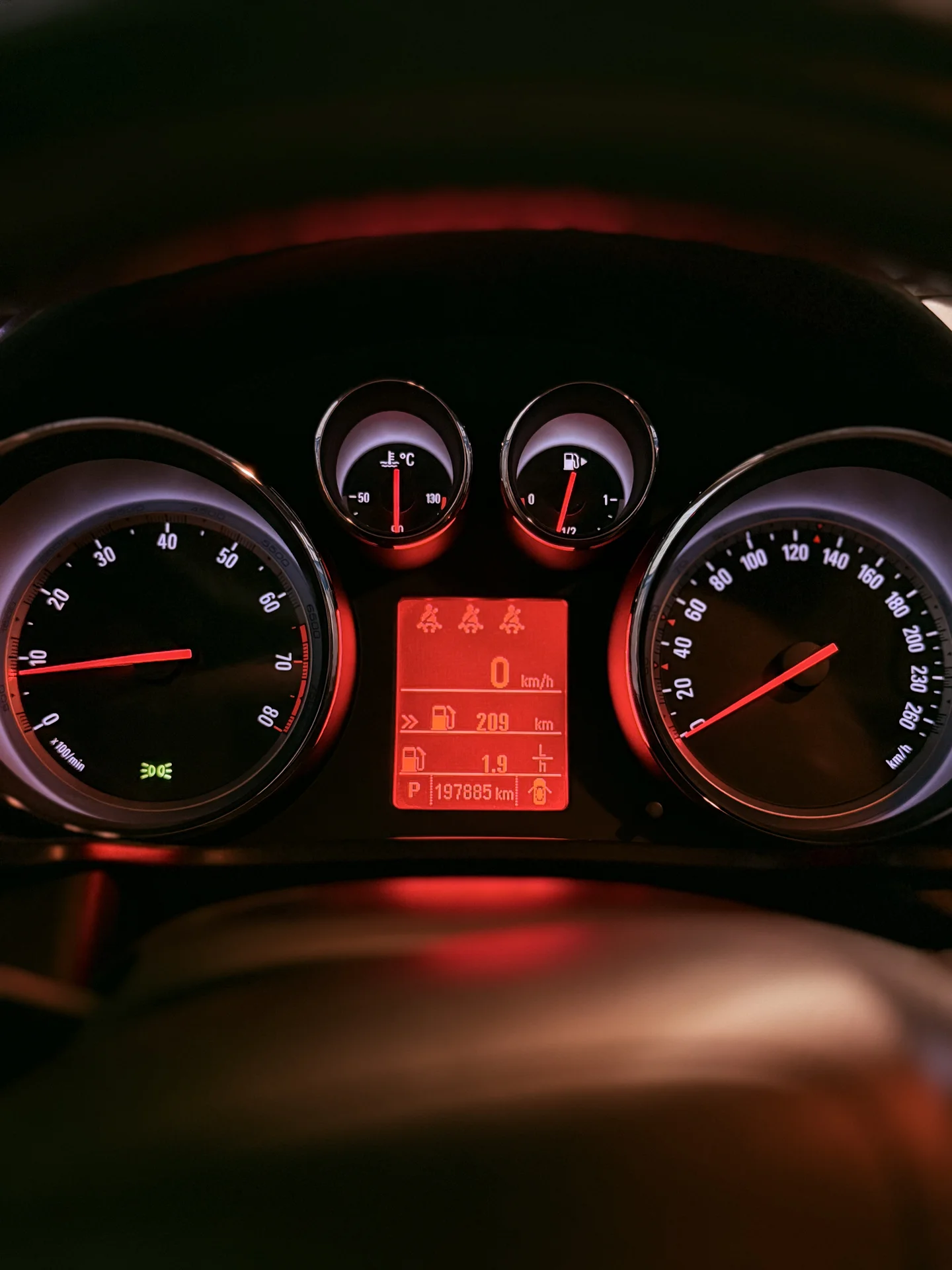 opel insignia - миниатюра 14