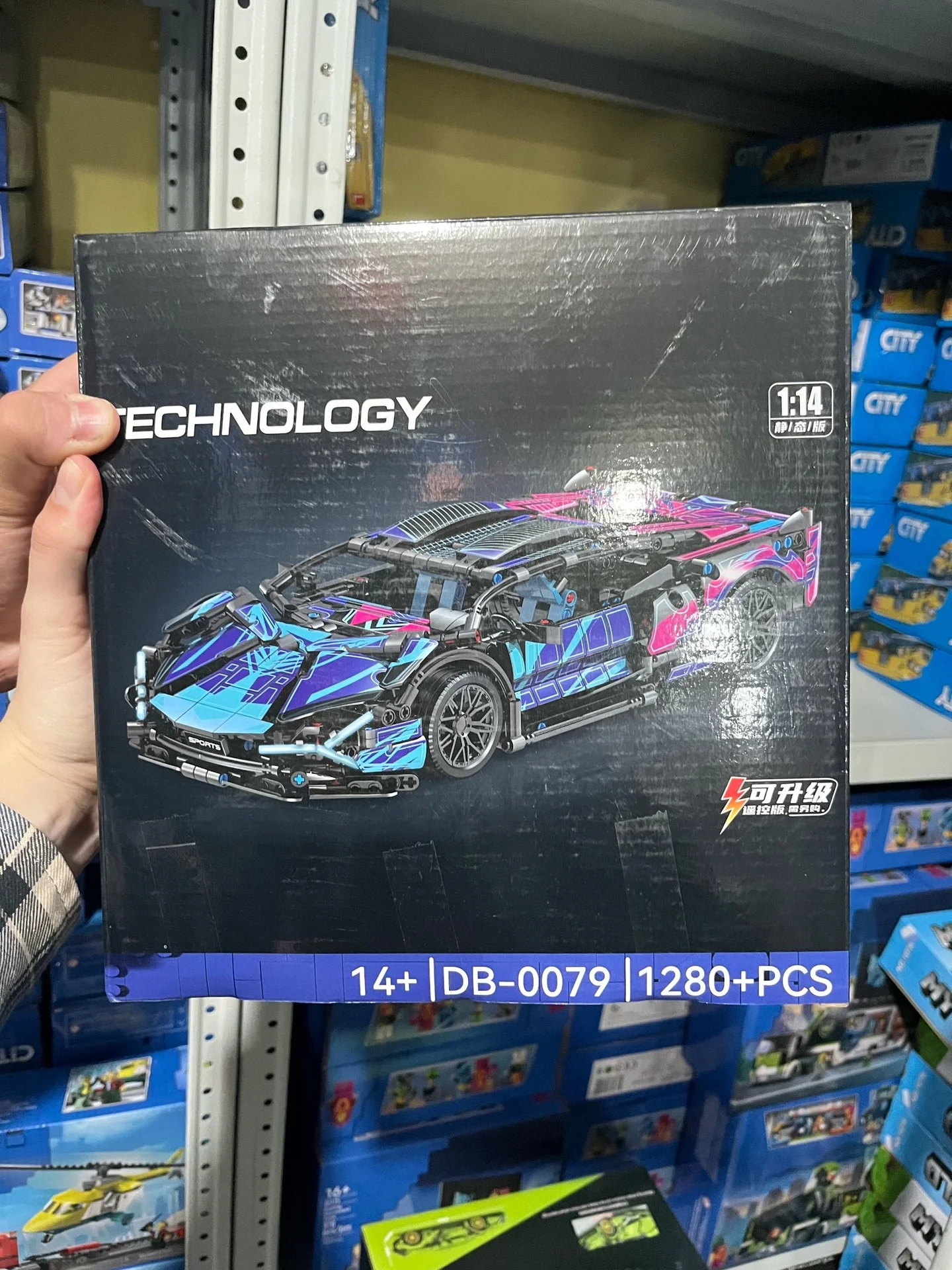 Конструктор Lamborghini Cyberpunk 1280 деталей - изображение 1