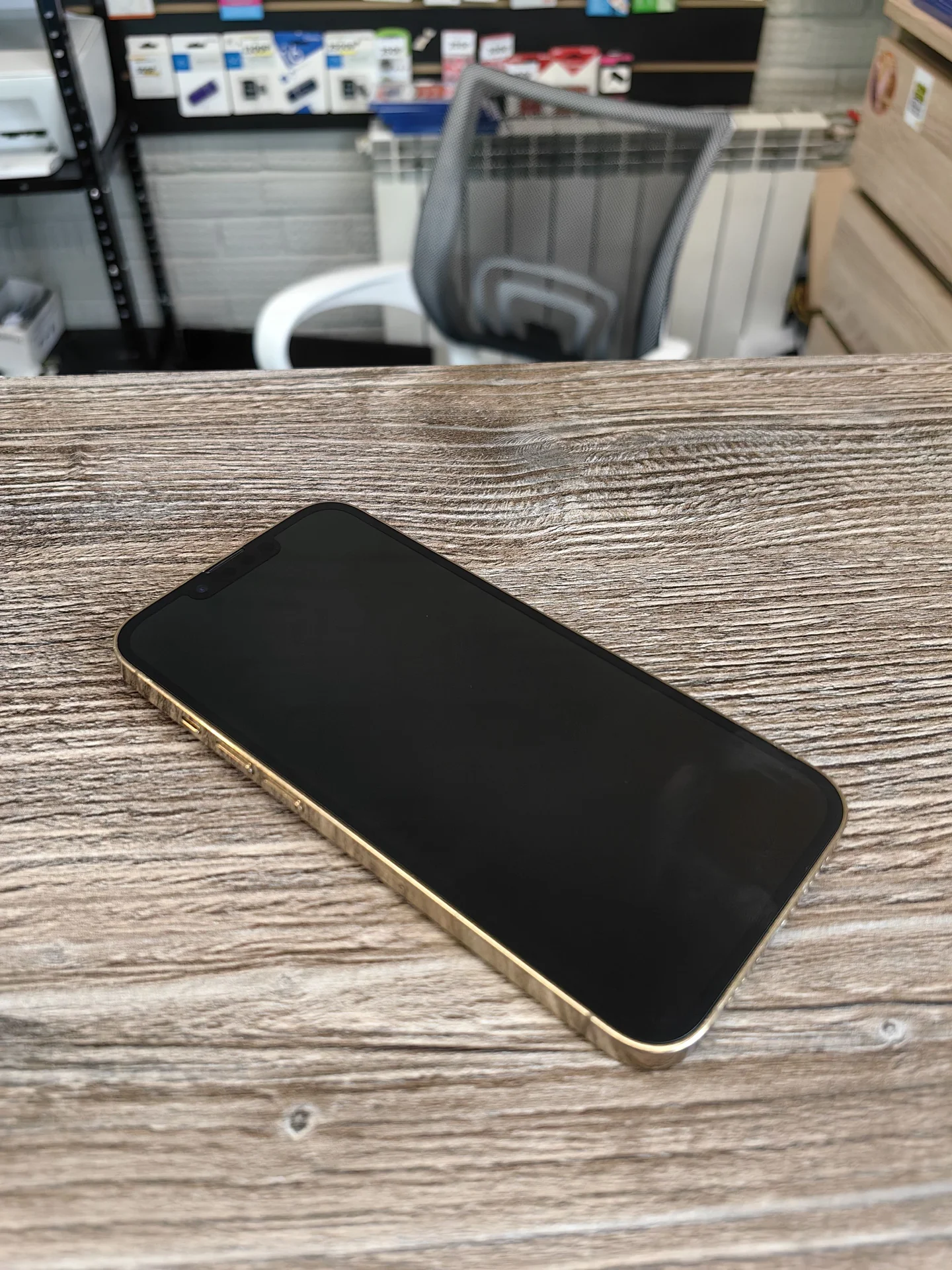 iPhone 13 pro 128gb - миниатюра 2