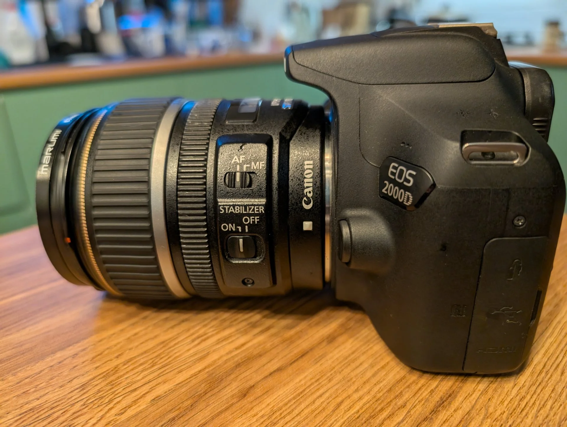 Зеркальная камера Canon 2000D + объектив 17-85 - миниатюра 8