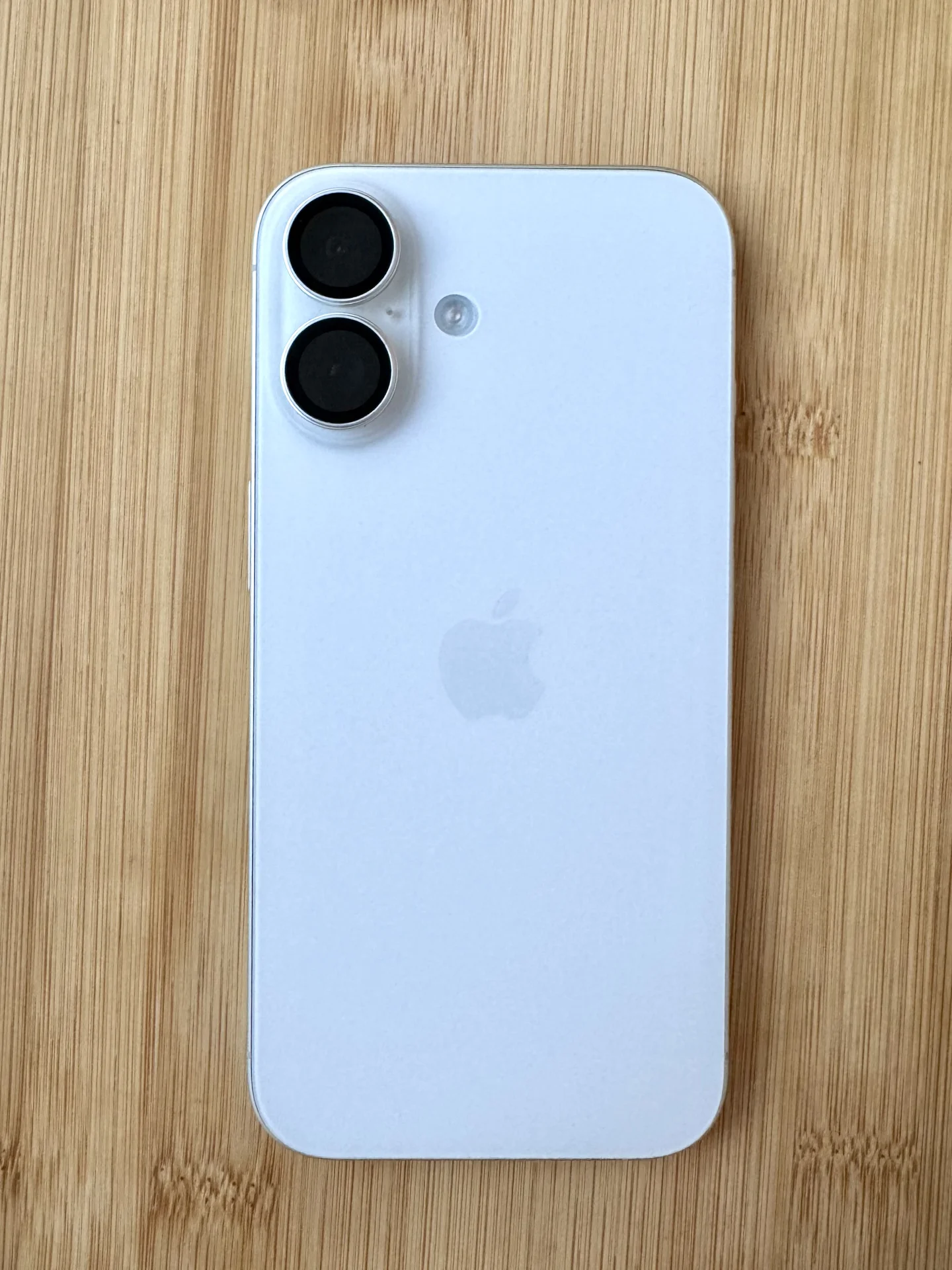 iphone 16, 128 ГБ, SIM+ eSIM - изображение 1