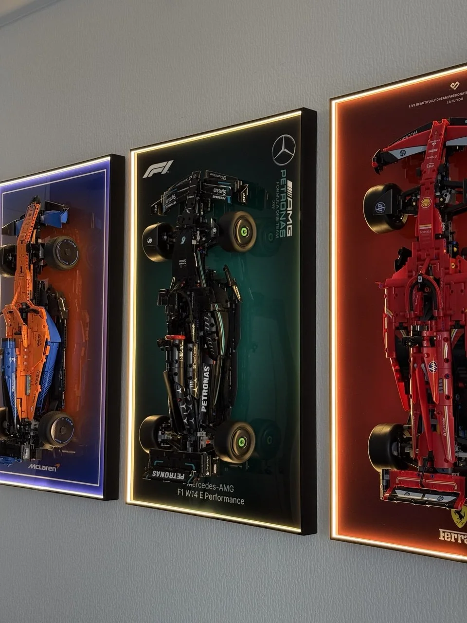 Рамка дисплей для Lego Technic Mercedes F1 42171 - миниатюра 3
