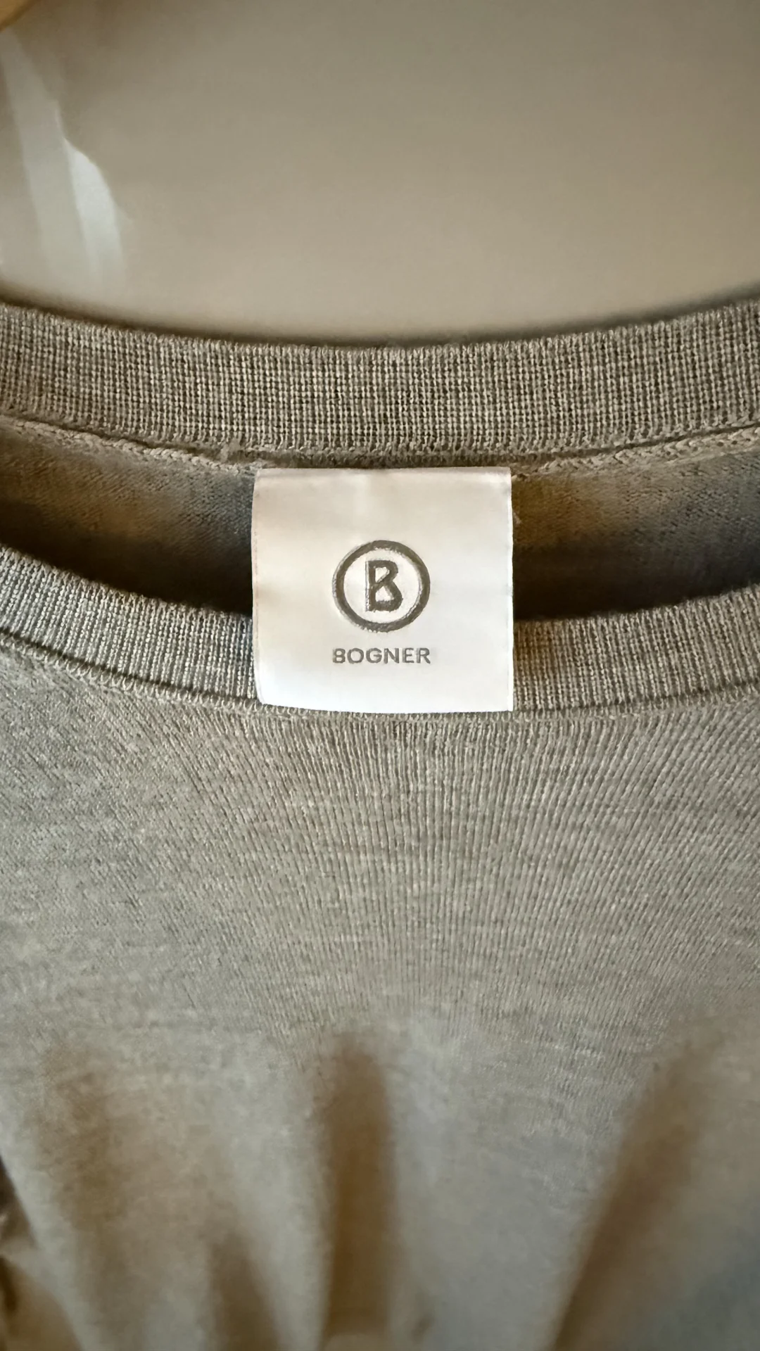 Кофта серая bogner - миниатюра 2
