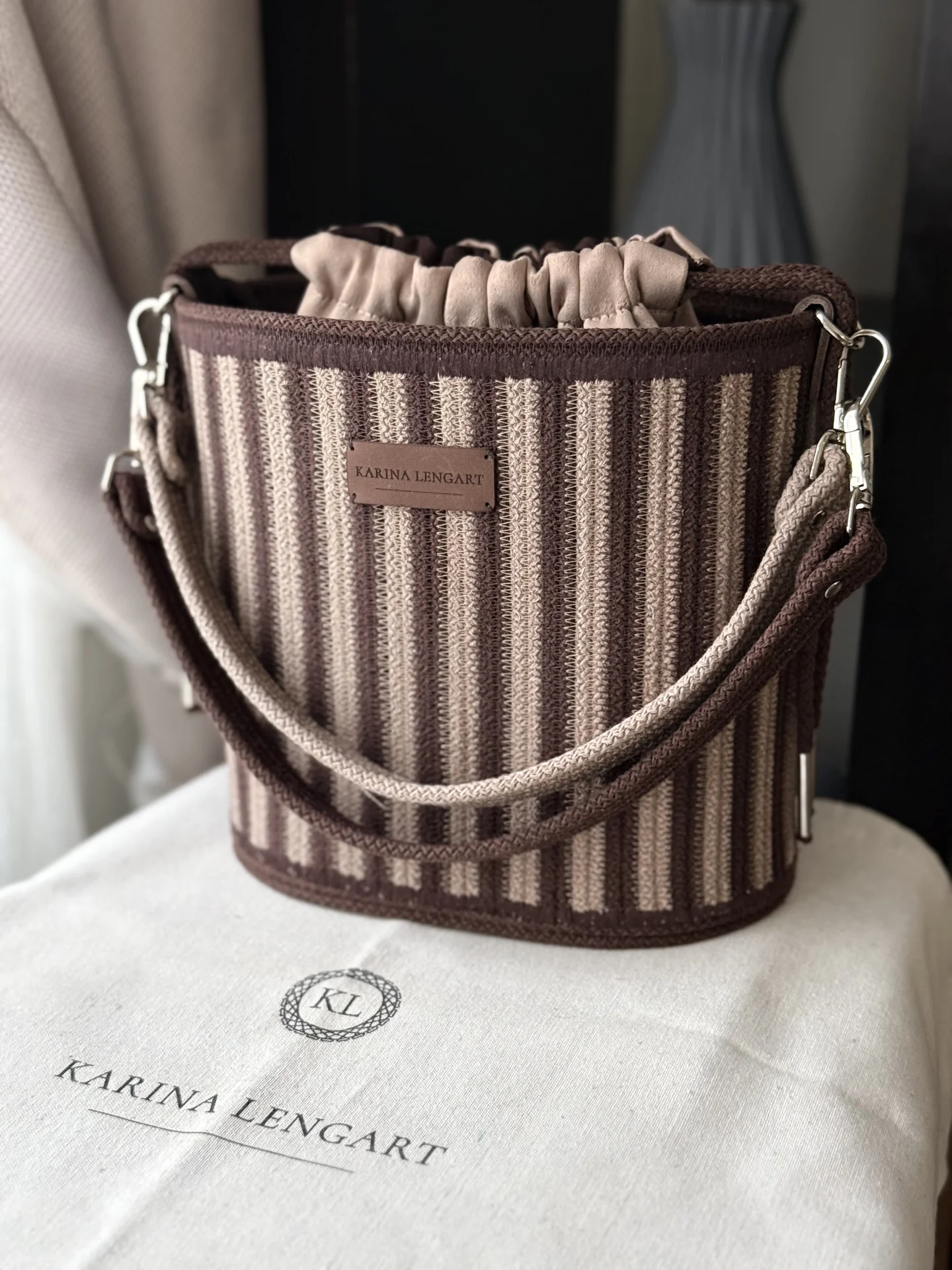 Сумка-ведерко в стиле Furla - миниатюра 2