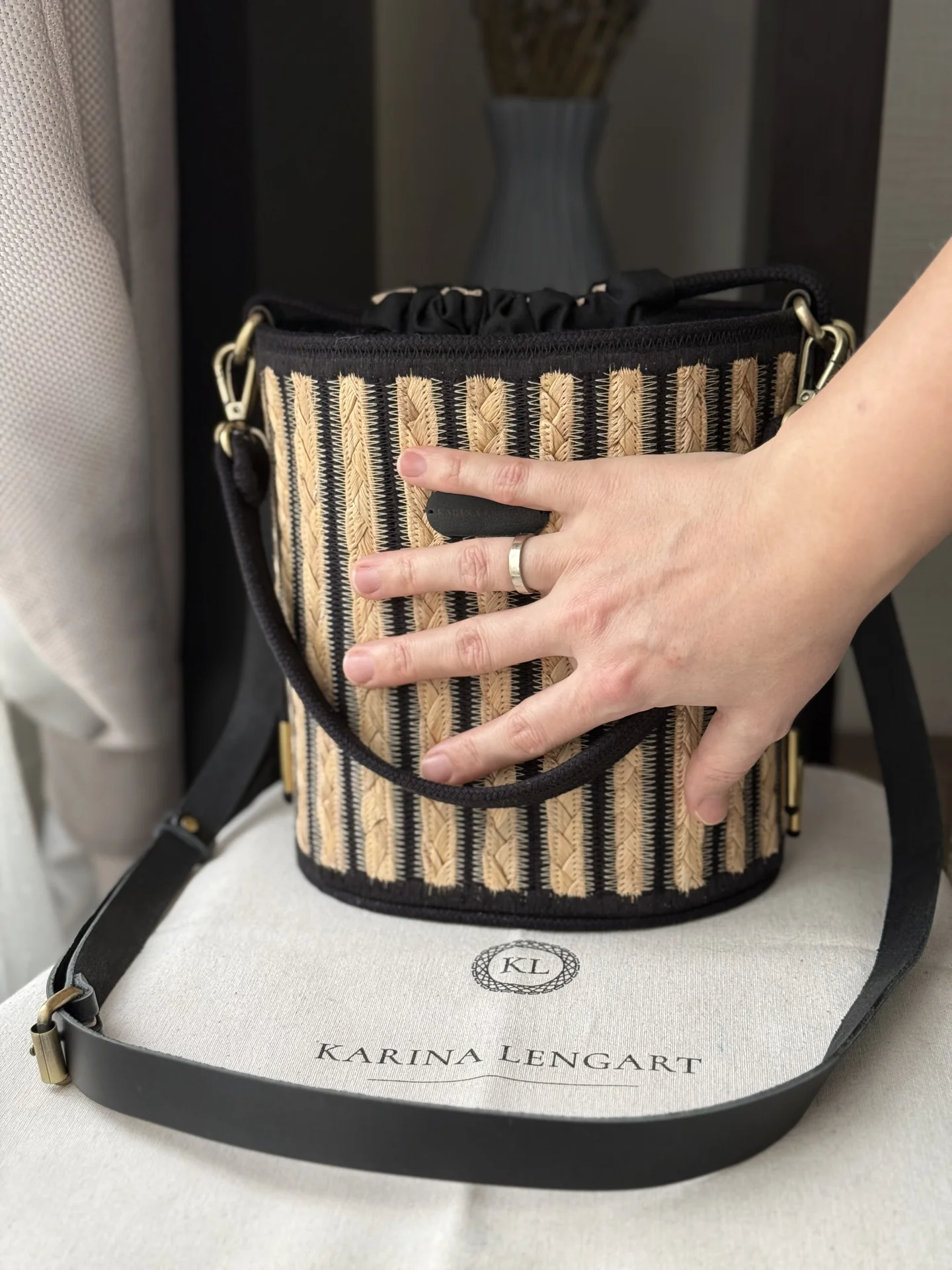 Сумка-ведро в стиле Furla - миниатюра 6