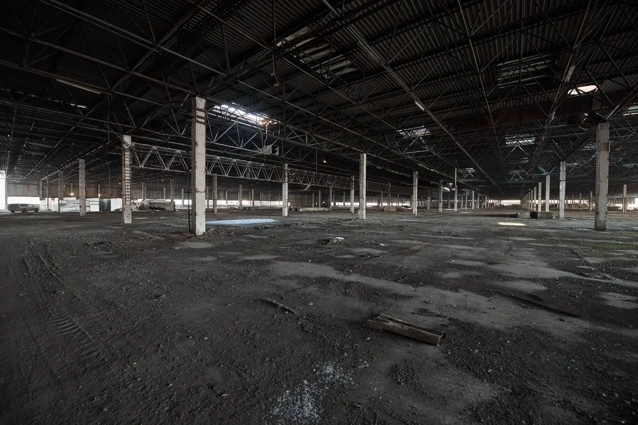 Производственное здание 30 000 м² - миниатюра 3
