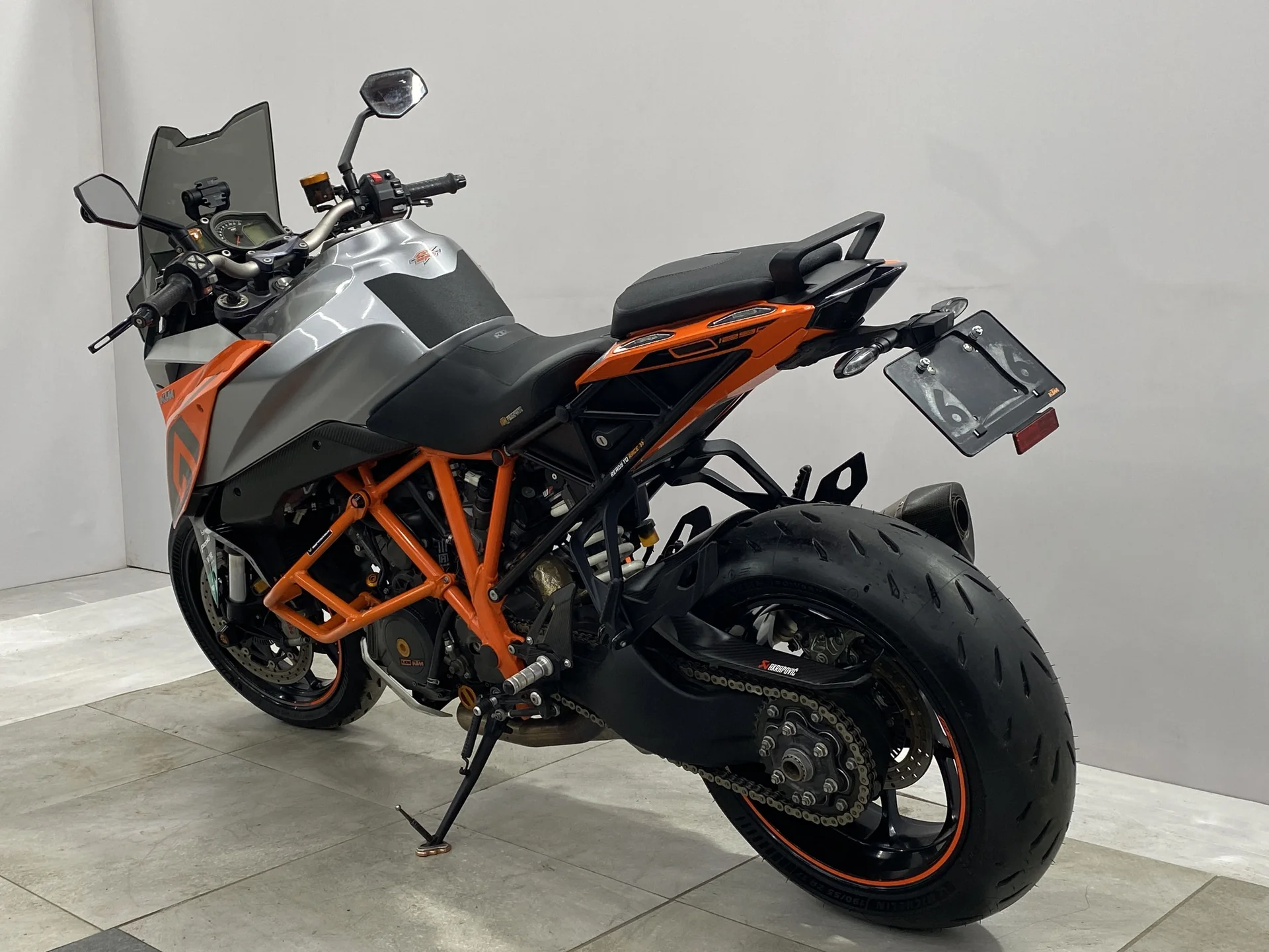 KTM 1290 Superduke GT 043936 - миниатюра 6