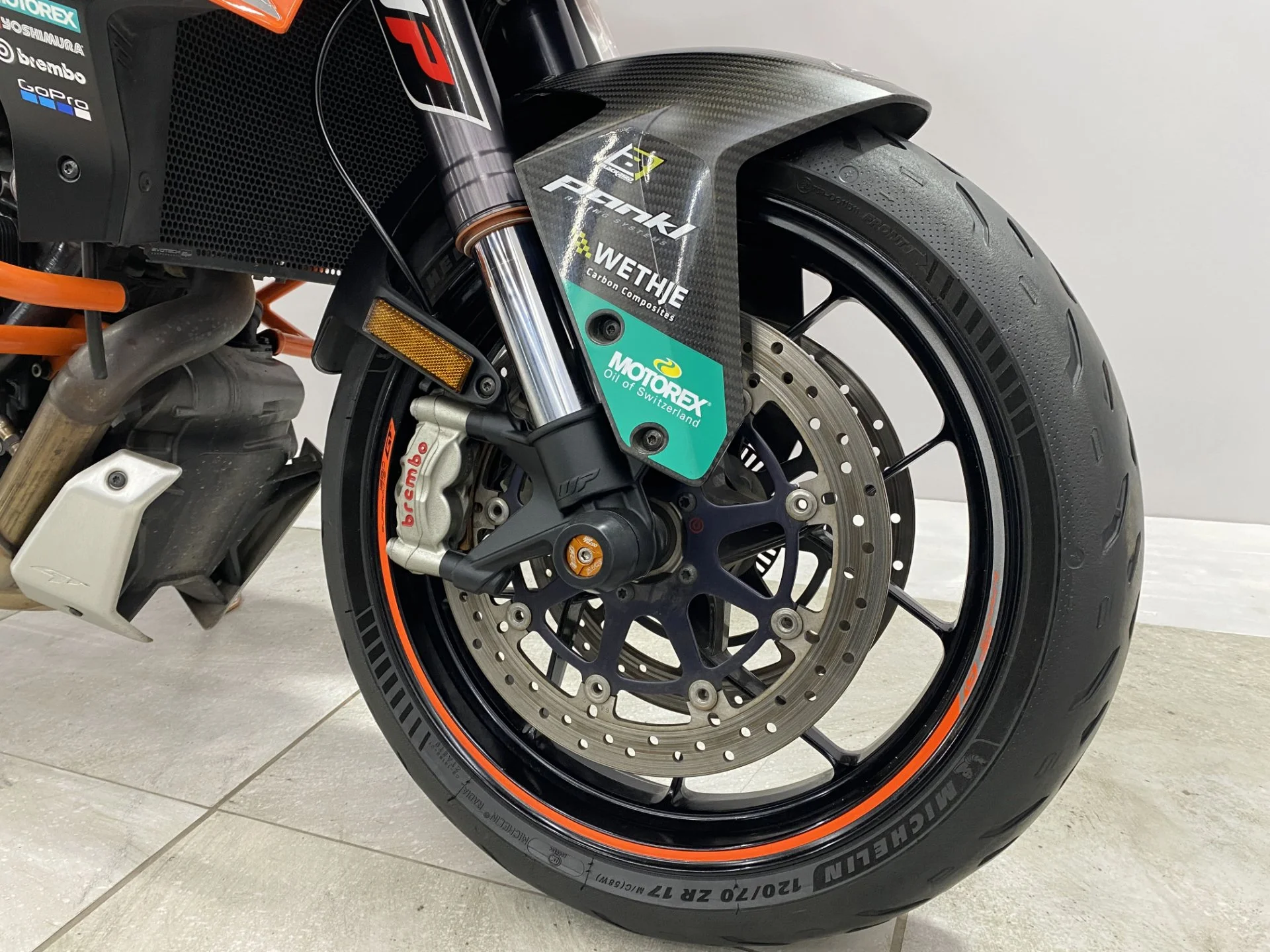 KTM 1290 Superduke GT 043936 - миниатюра 21