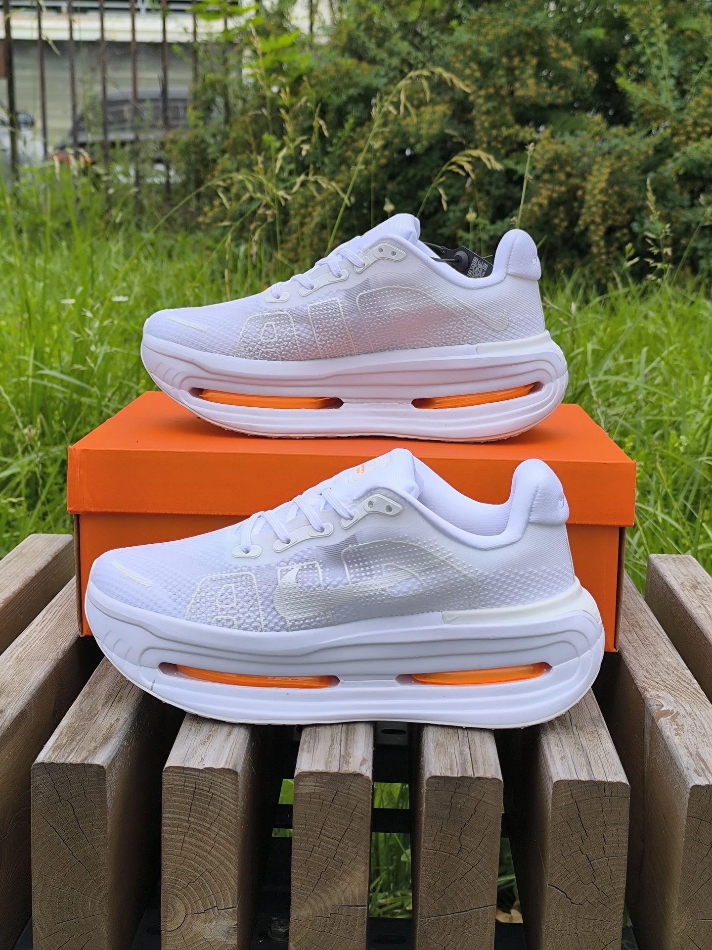 кроссовки Nike vomero premium - миниатюра 3
