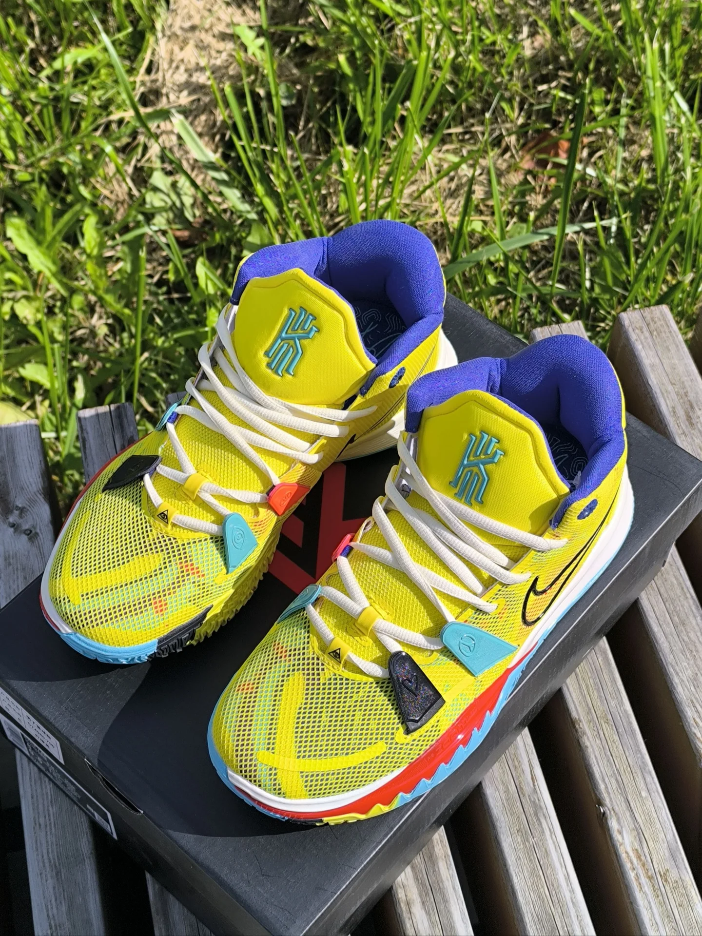 кроссовки баскетбольные Nike Kyrie 7 - миниатюра 2