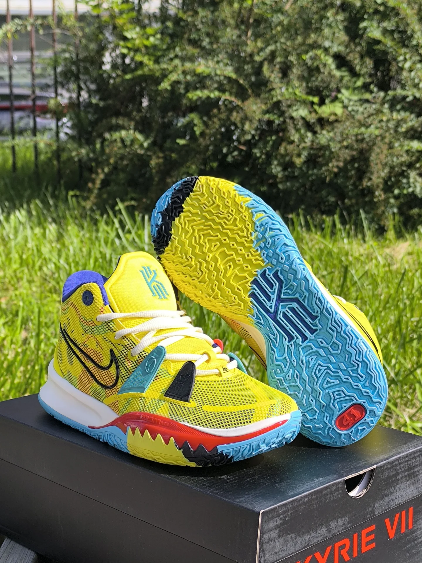 кроссовки баскетбольные Nike Kyrie 7 - миниатюра 7