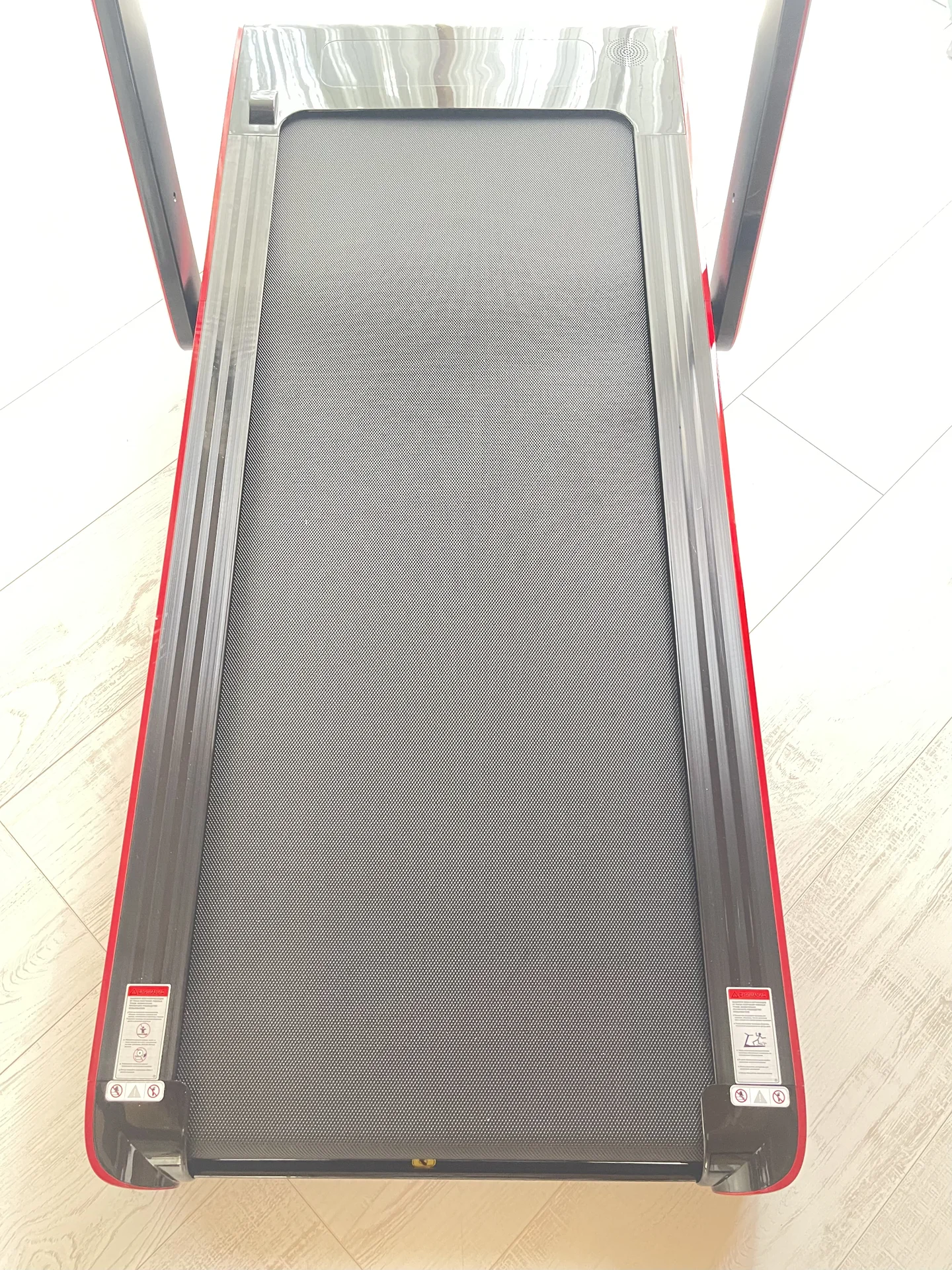 Беговая дорожка Titanium Masters Slimtech S60 - миниатюра 4