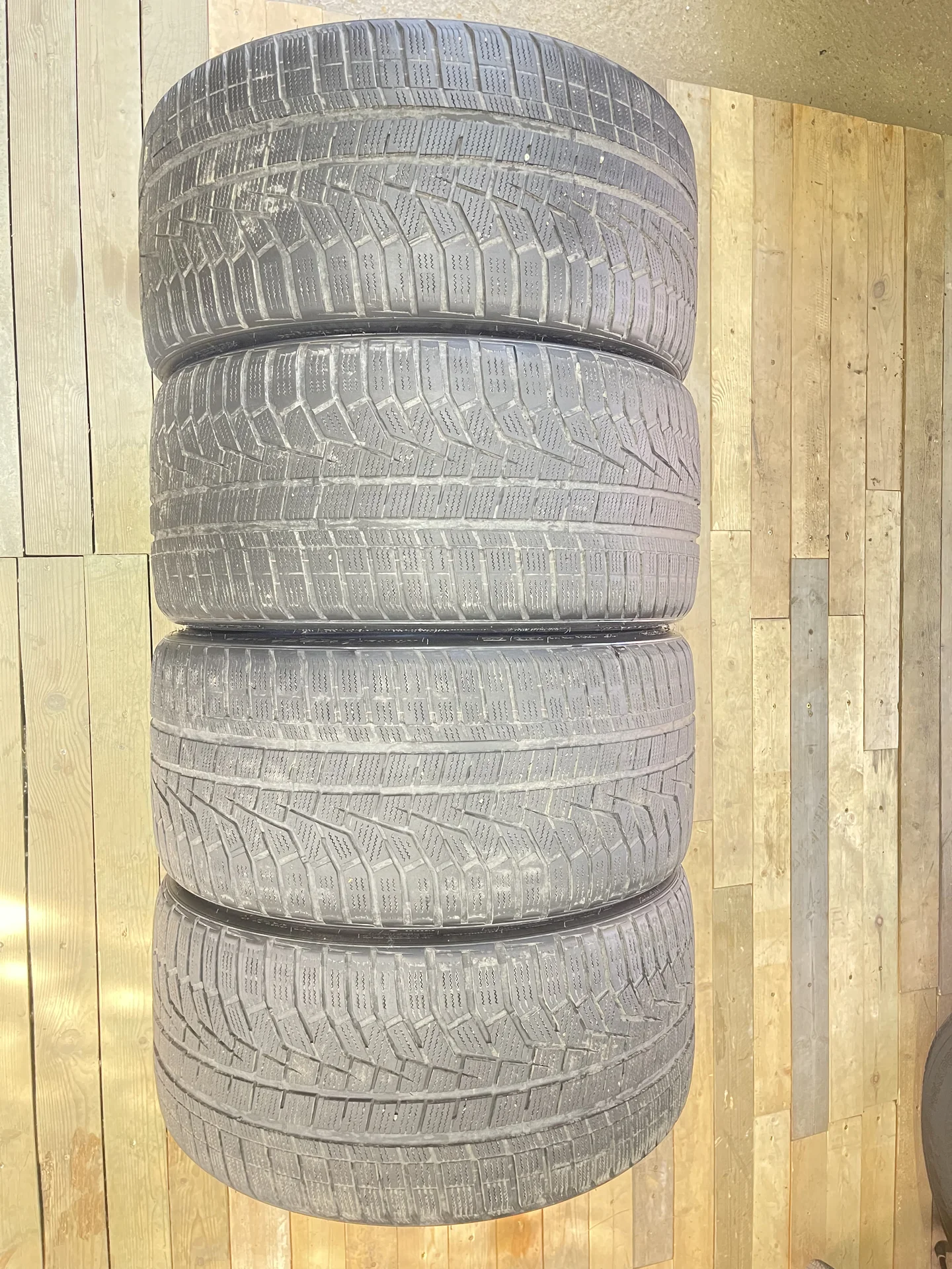 Hankook winter i*cept evo2 285/30 r22 101w m+s - миниатюра 2