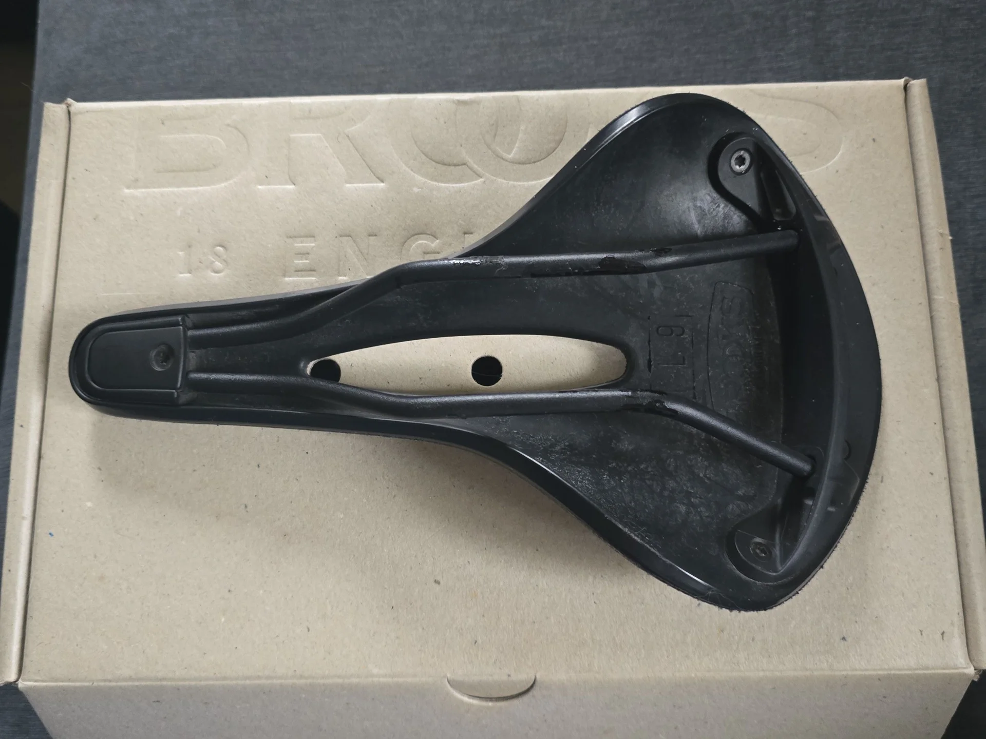 Седло brooks cambium 17 carved неилон - миниатюра 2