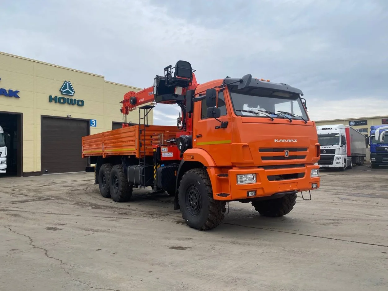 Бортовой КАМАЗ 43118-23027-50 с КМУ Kanglim 1256