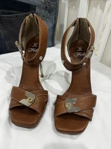 босоножки на шпильке оригинал Fabi Made in Italy