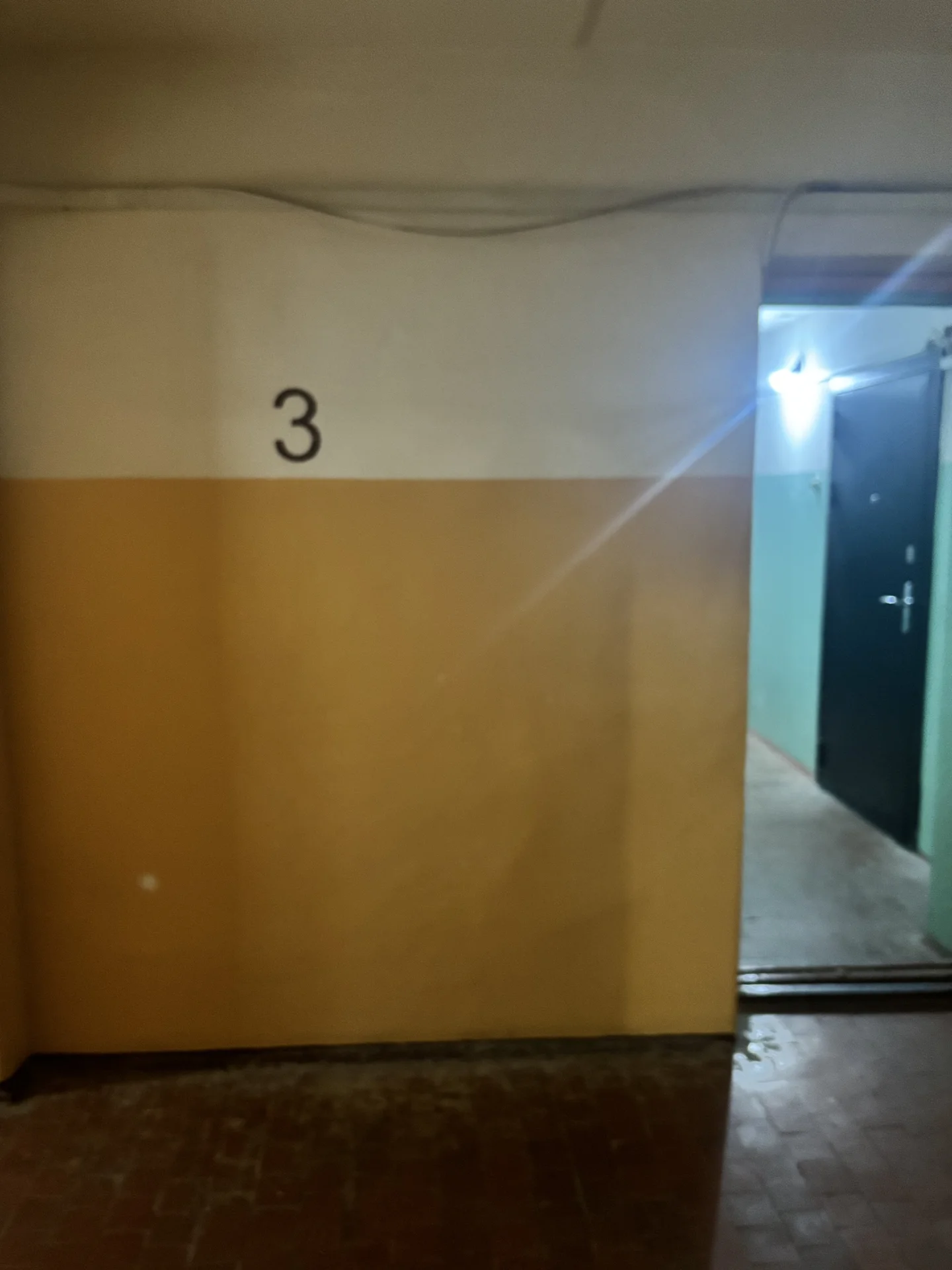 Продаётся 2-комнатная квартира, кирпичный дом, Лен - миниатюра 2