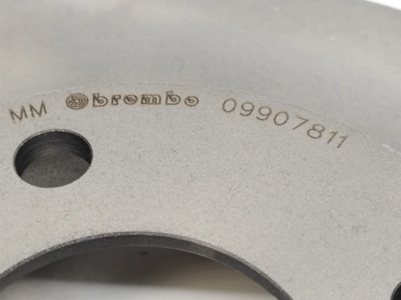 Диск переднего тормоза Лада Веста, Ларгус, X-Ray. Brembo Essential. - миниатюра 2