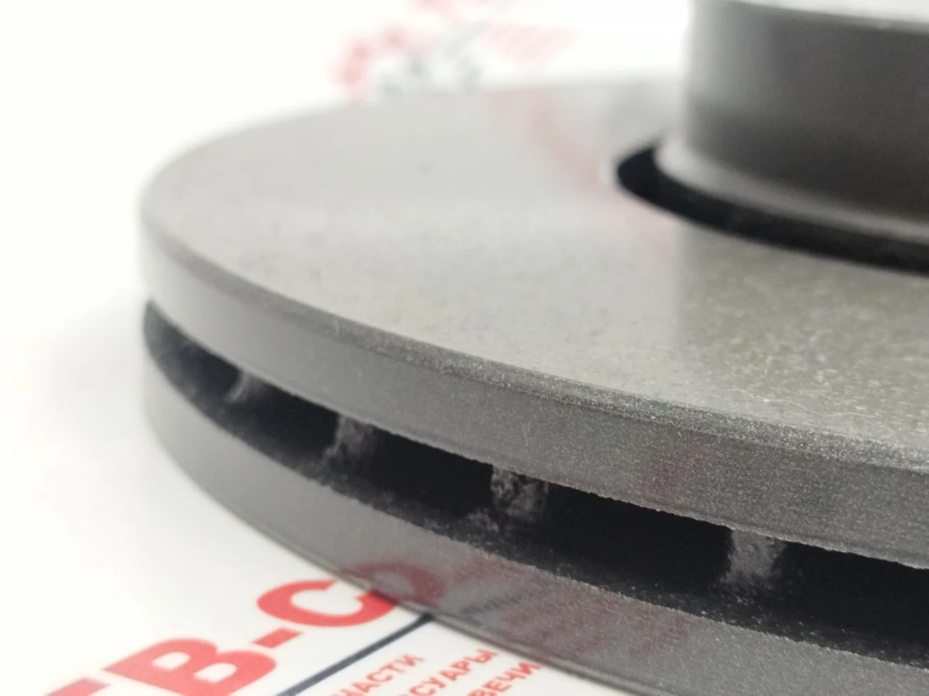 Диск переднего тормоза Лада Веста, Ларгус, X-Ray. Brembo Essential. - миниатюра 3