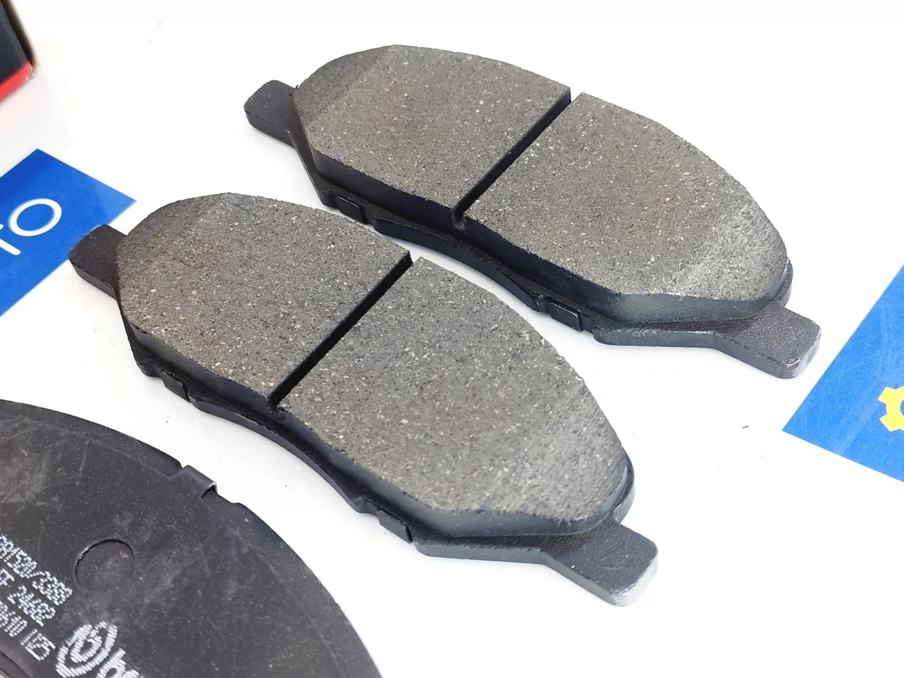 Колодки переднего тормоза комплект Лада Веста NG / FL. Brembo. - миниатюра 2