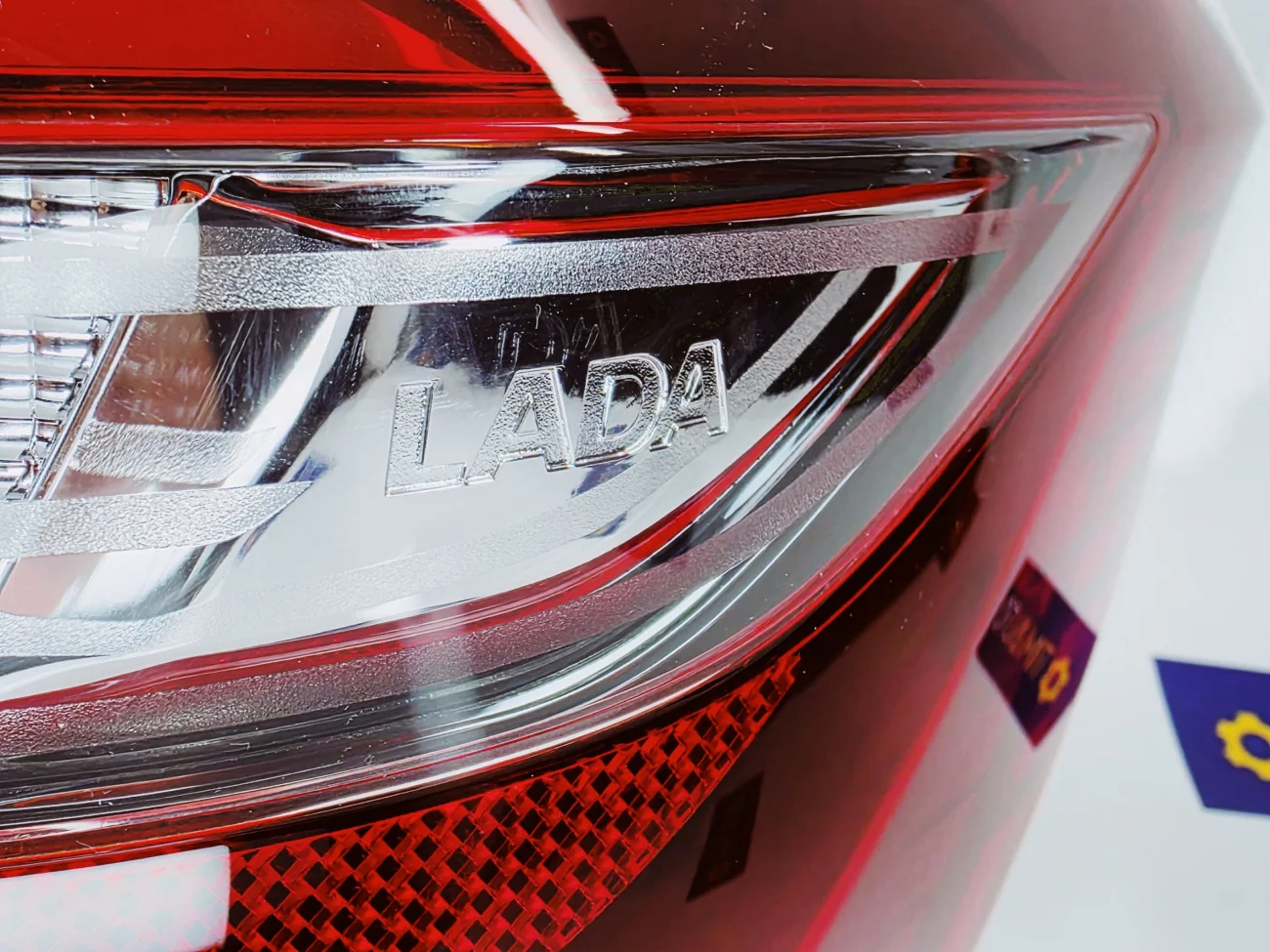Фонарь задний наружный правый диодный LED. Веста Vesta NG / FL. АвтоВАЗ - миниатюра 3