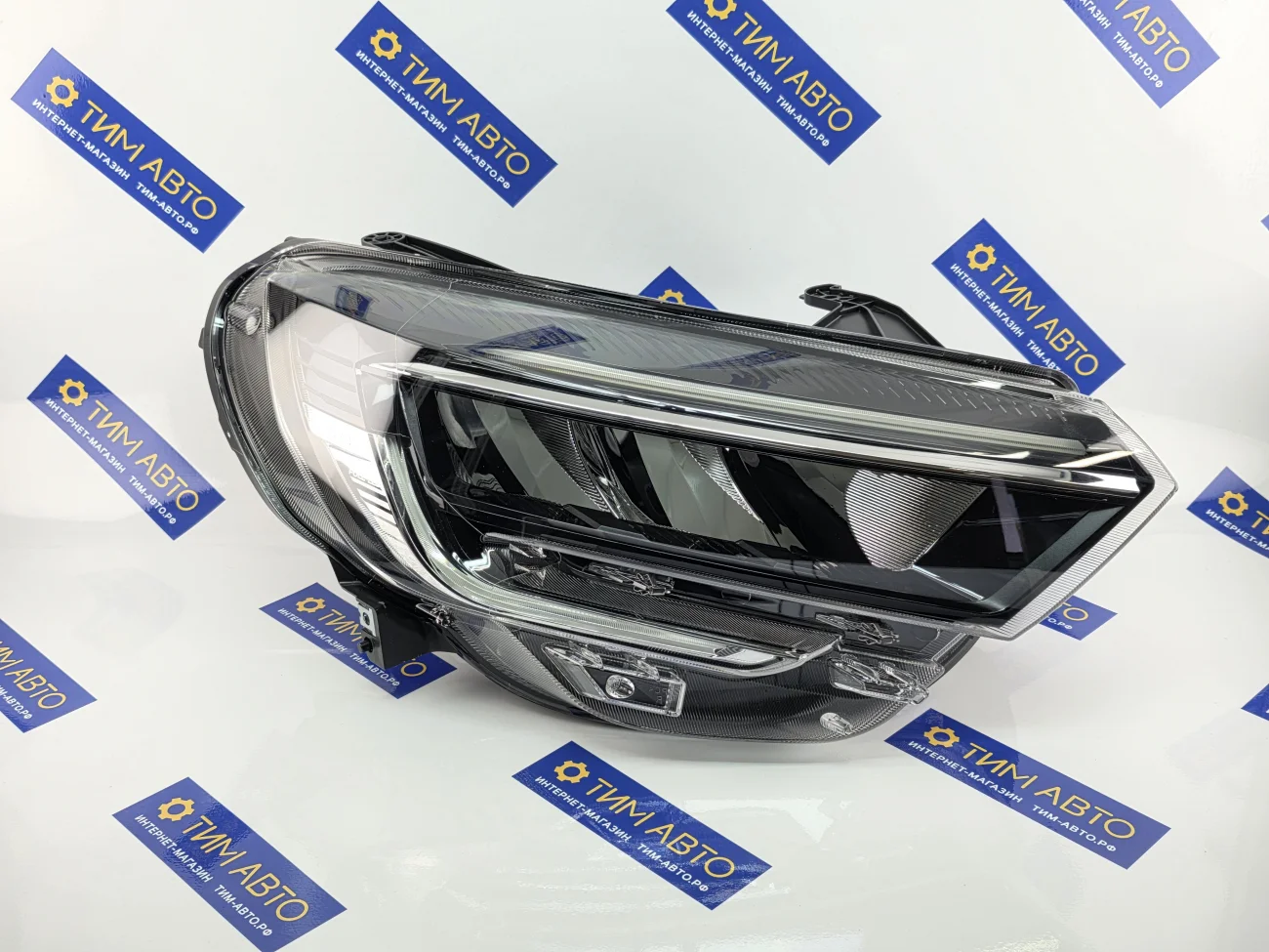 Блок-фара правая диодная LED. Веста Vesta NG / FL.нов обр (Ярк 17.5). АвтоВАЗ