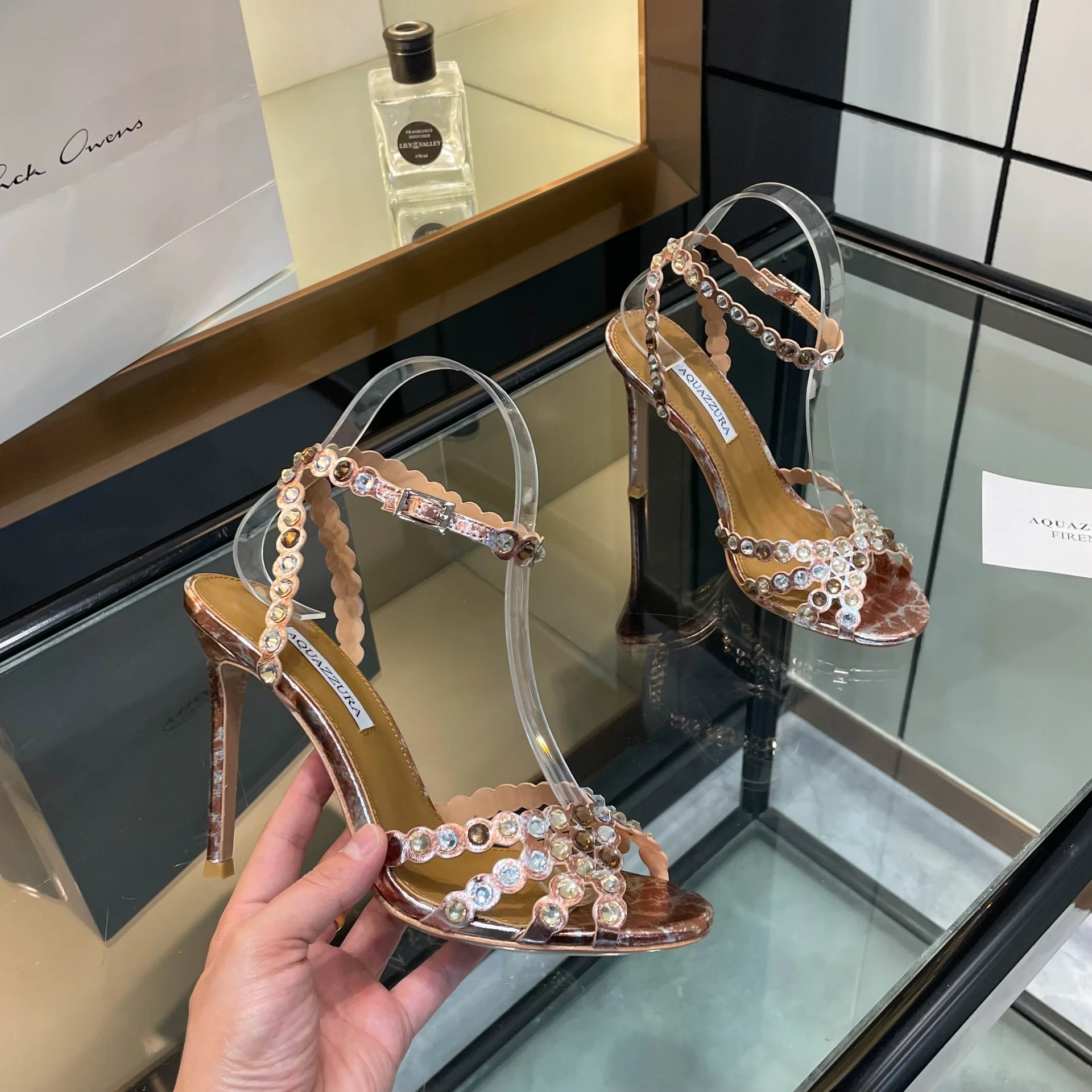 Босоножки Aquazzura со стразами - изображение 1