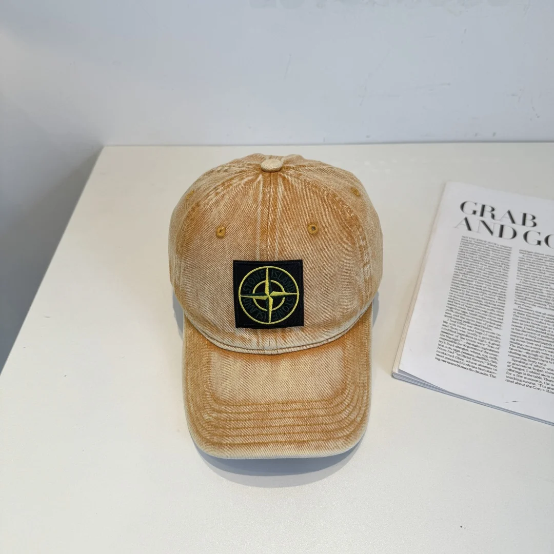 Бейсболка Stone Island бежевая - изображение 1