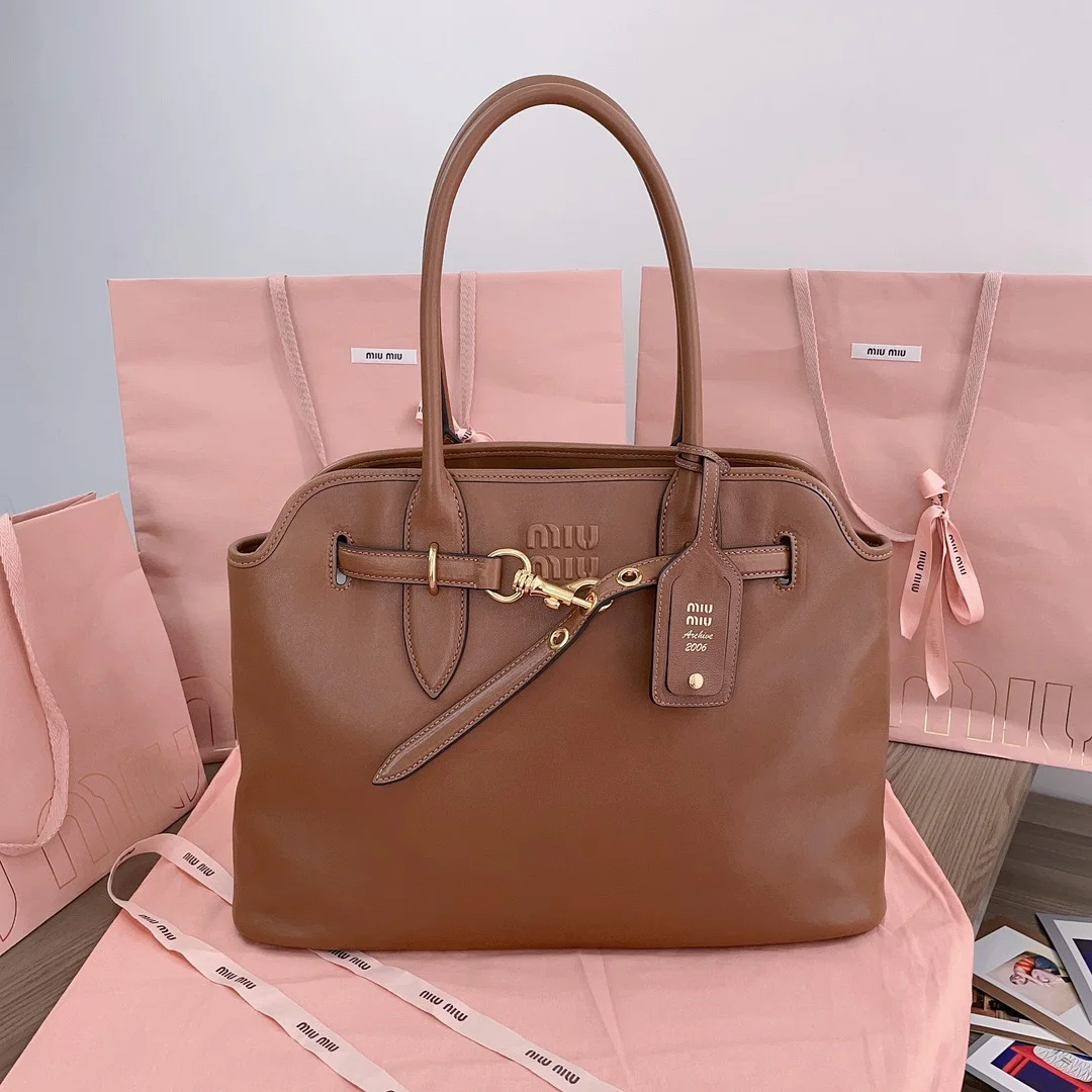 Сумка Miu Miu из кожи Nappa, коричневая - изображение 1