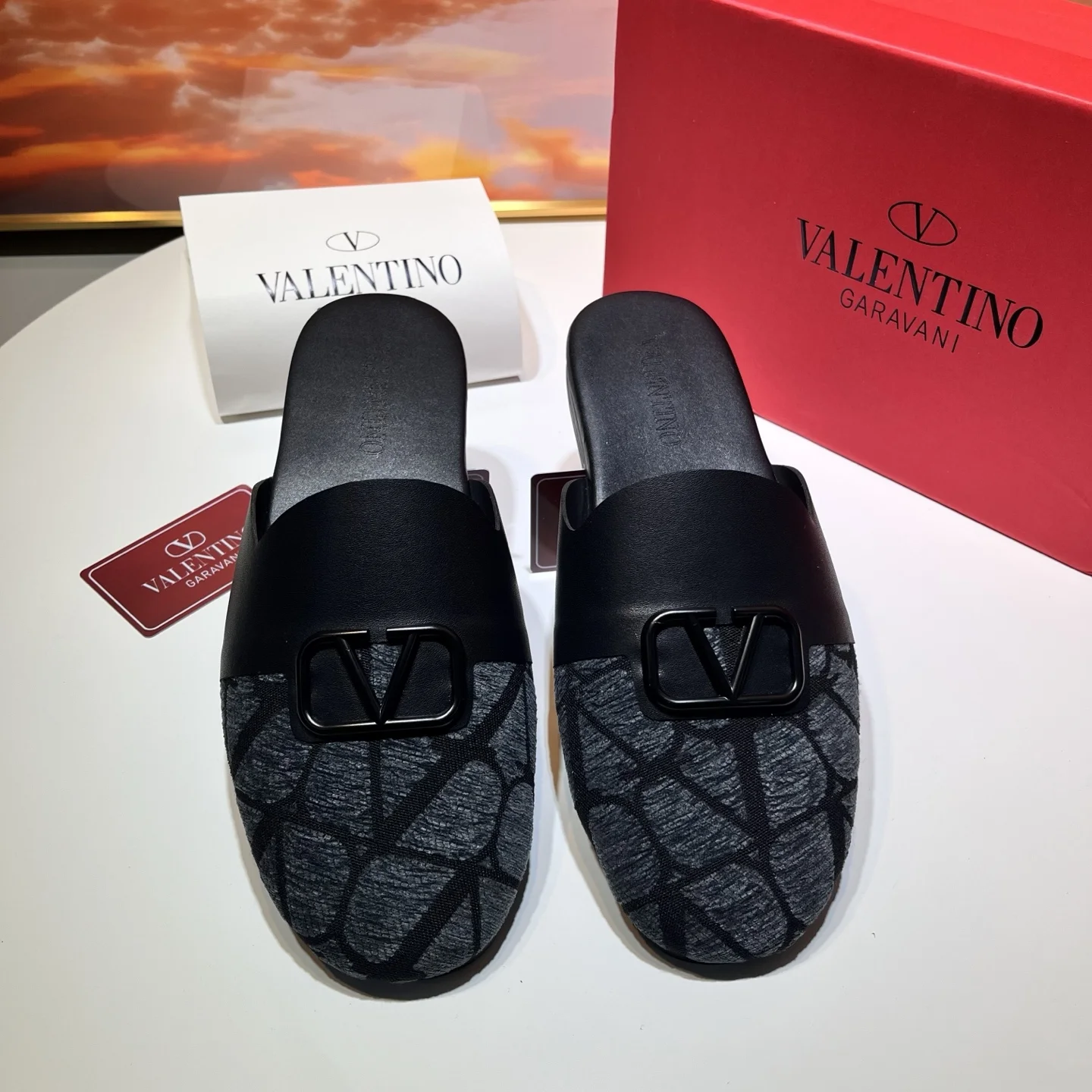 Мужские мокасины Valentino Garavani с логотипом V