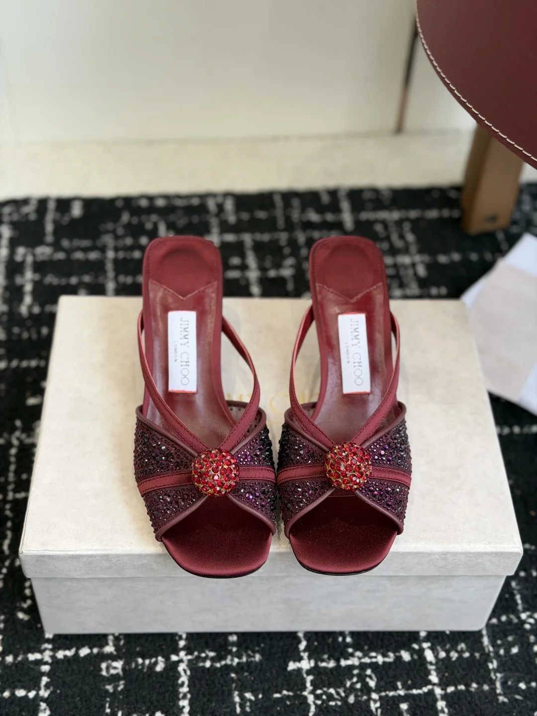 Босоножки Jimmy Choo - изображение 1