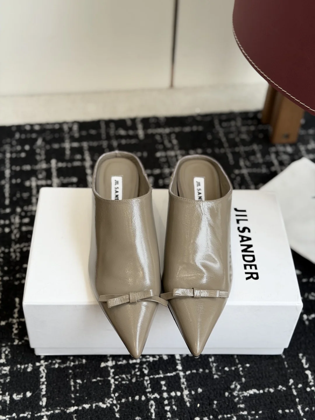 Сабо женское Jil Sander с бантом на носке - изображение 1