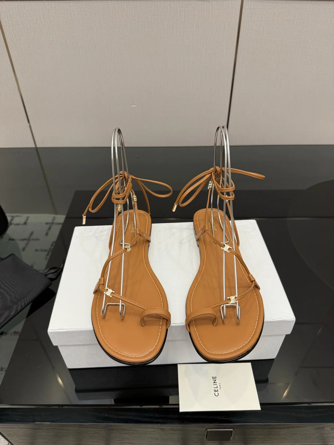 Сандалии женские Celine Triumph - изображение 1