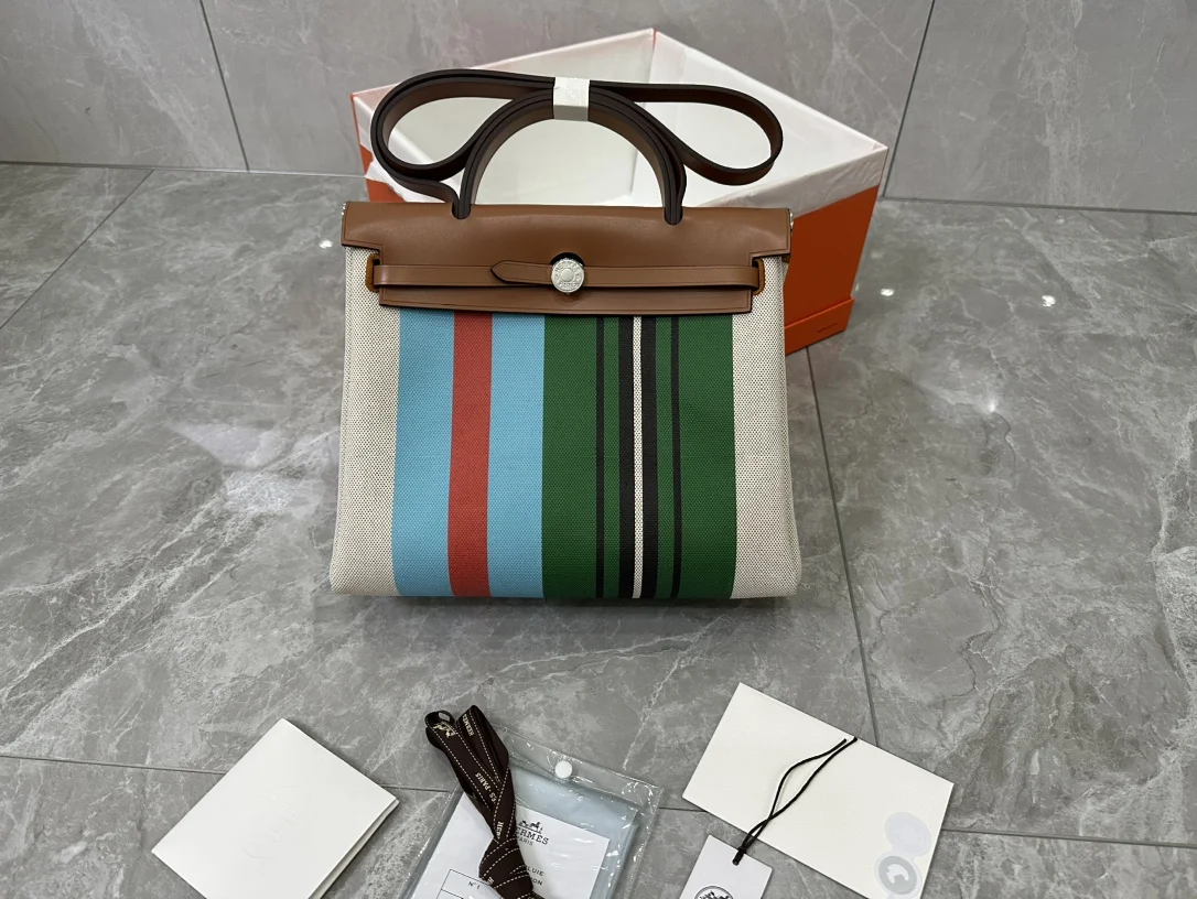 Сумка Herbag 31 см, разноцветная - изображение 1