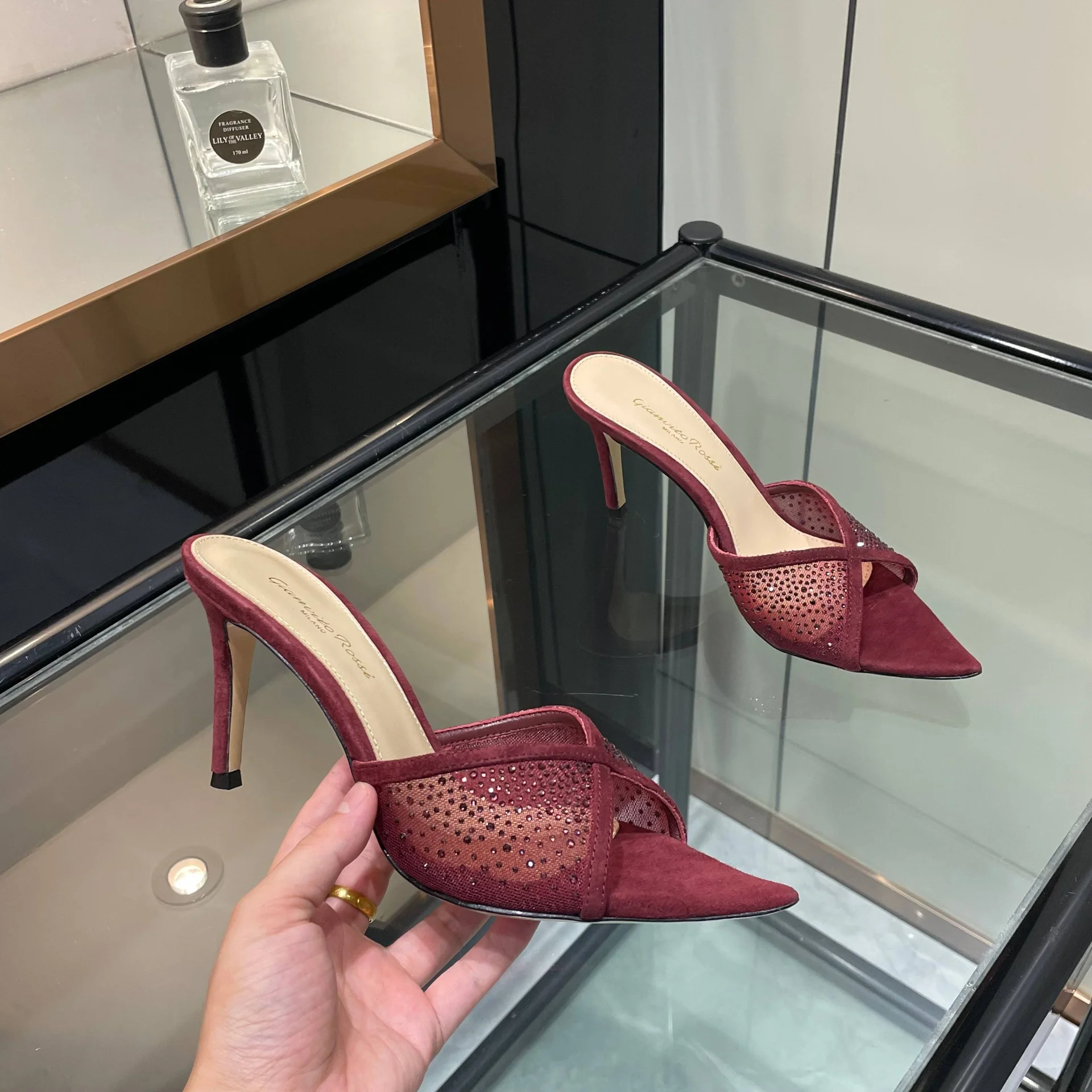 Туфли-шлепы Gianvito Rossi со стразами - изображение 1
