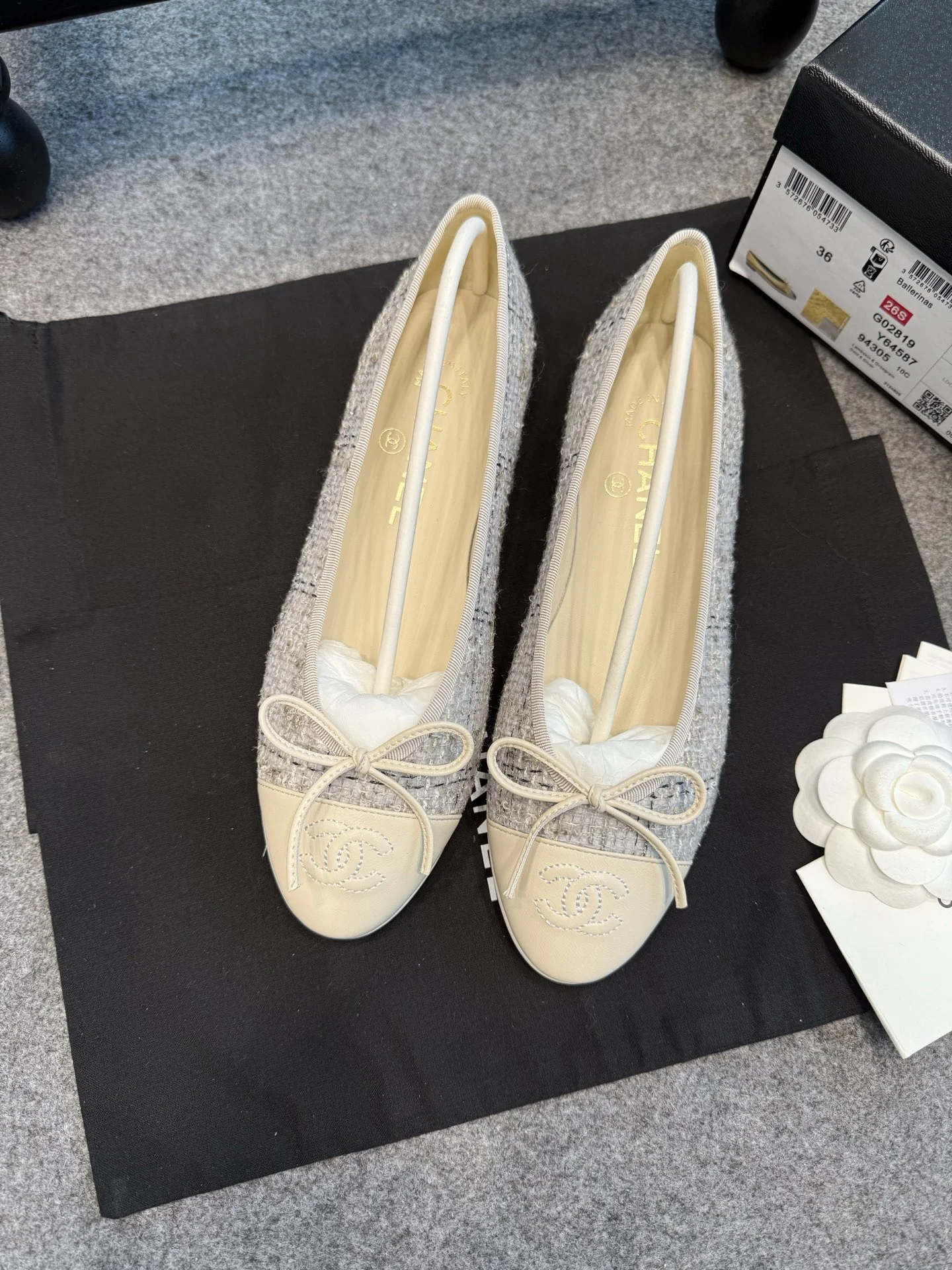 Классические женские балетки Chanel с бантом - изображение 1
