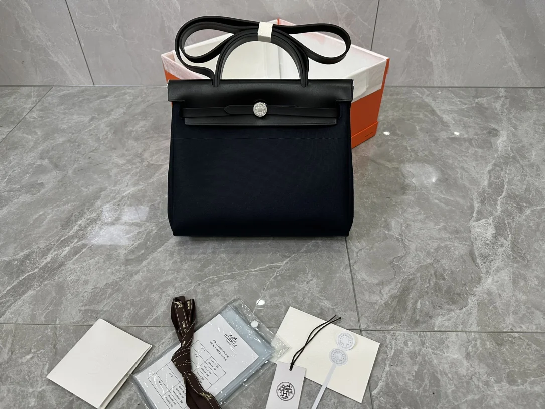 Сумка Herbag 31см, двухцветная, с кожаными деталями - изображение 1