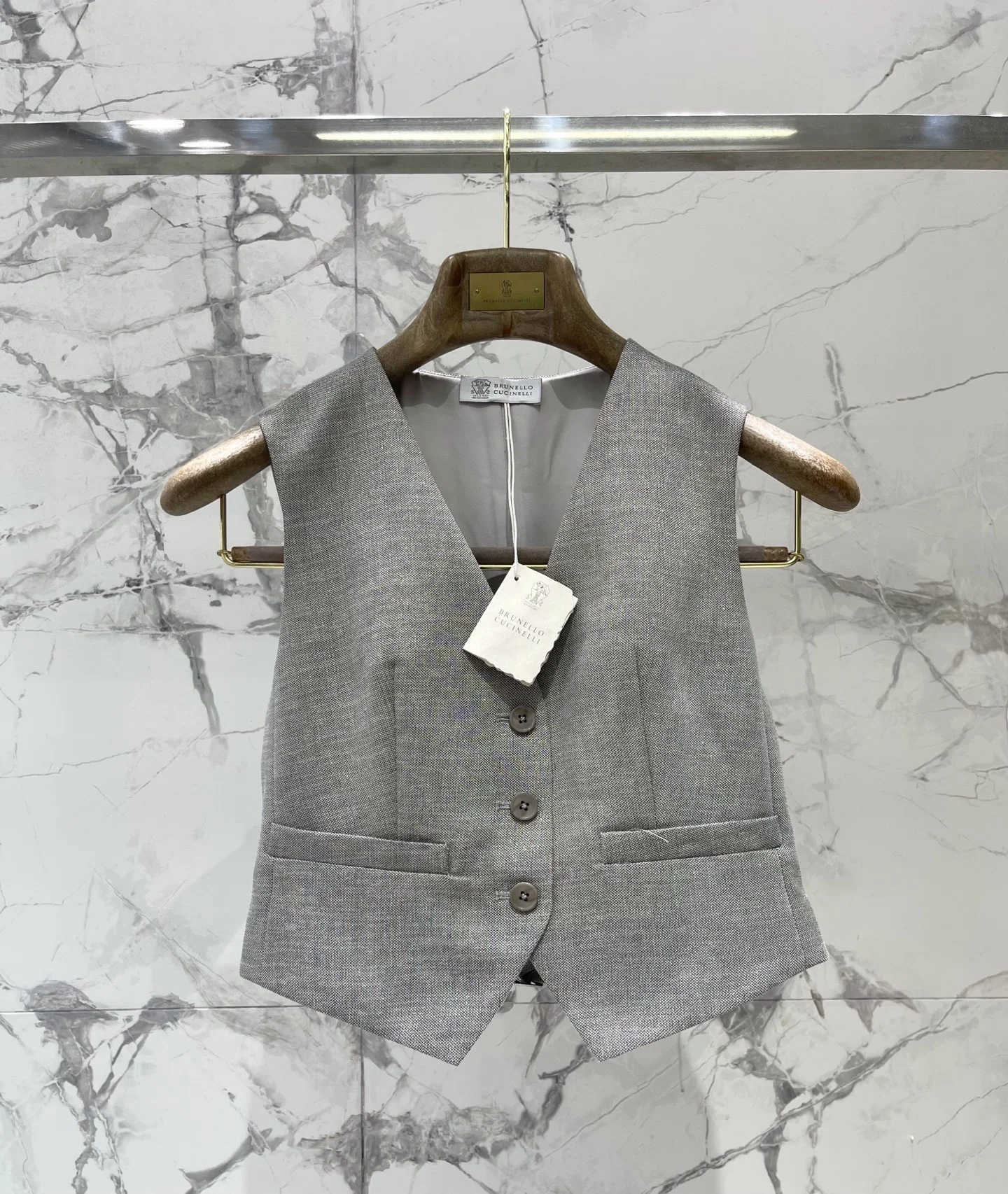 Жилет Brunello Cucinelli - изображение 1