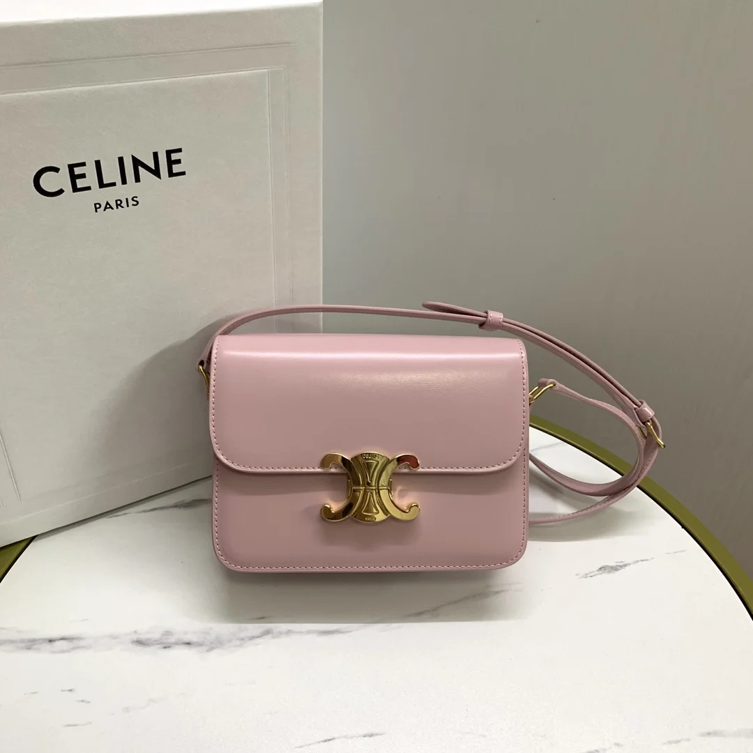 Сумка Celine Triomphe Mini розовая - изображение 1