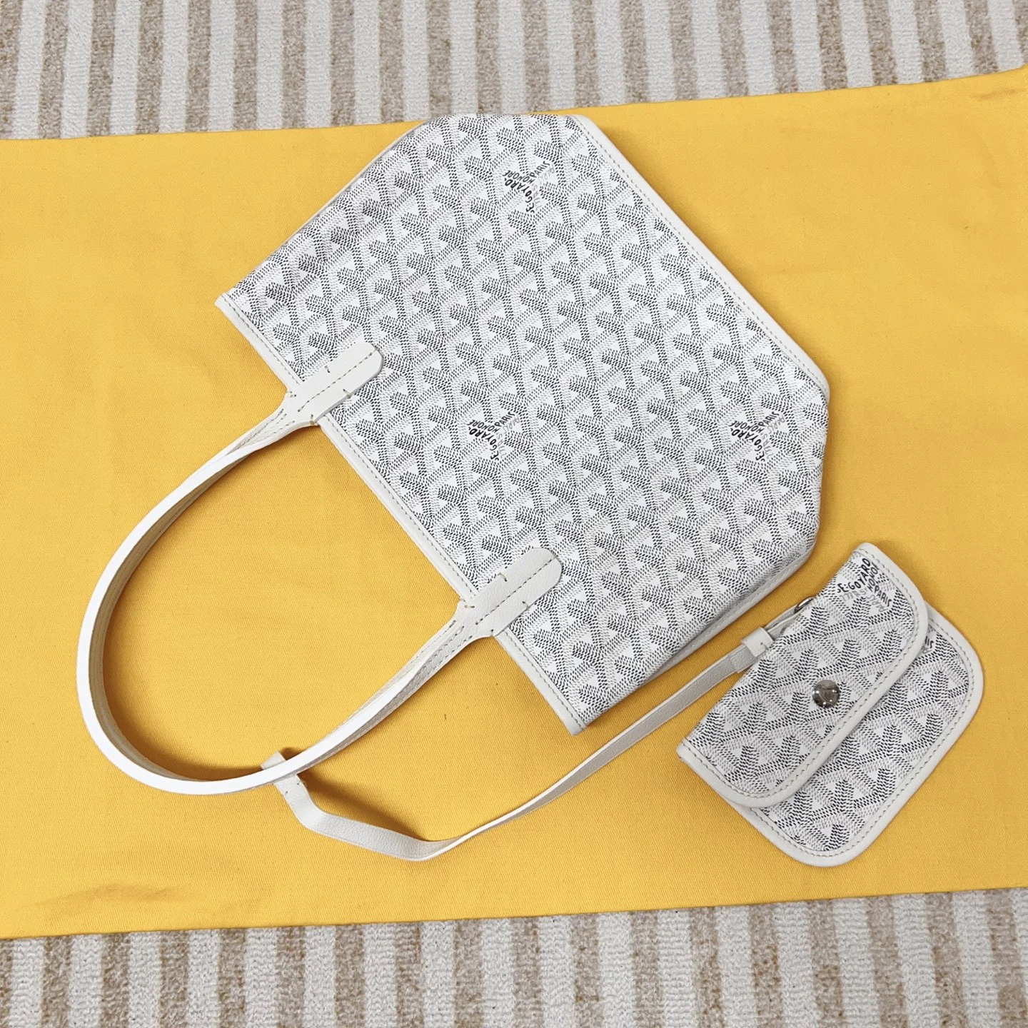 Сумка женская мини Goyard бежевая - изображение 1