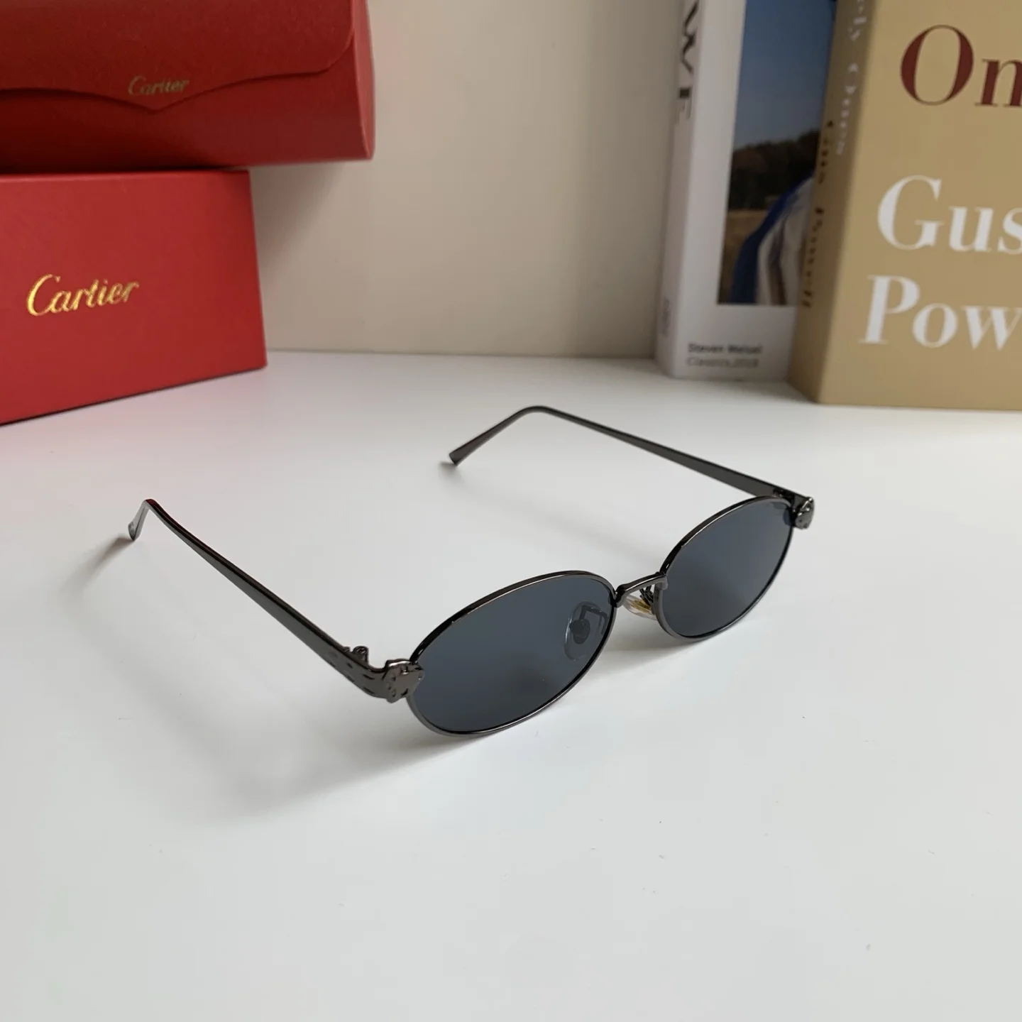 Солнцезащитные очки Cartier, овальная оправа - изображение 1