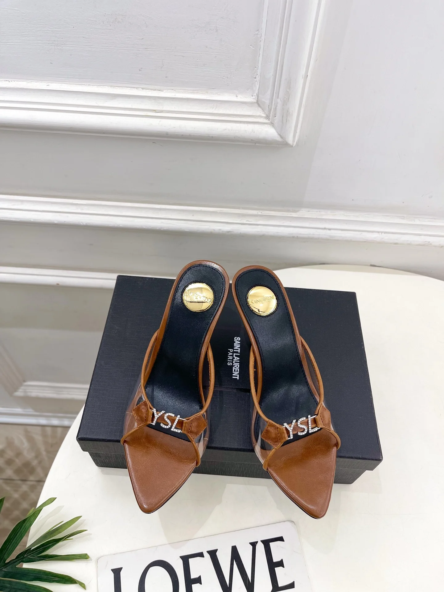 Женские сандалии Saint Laurent с кристаллами - изображение 1